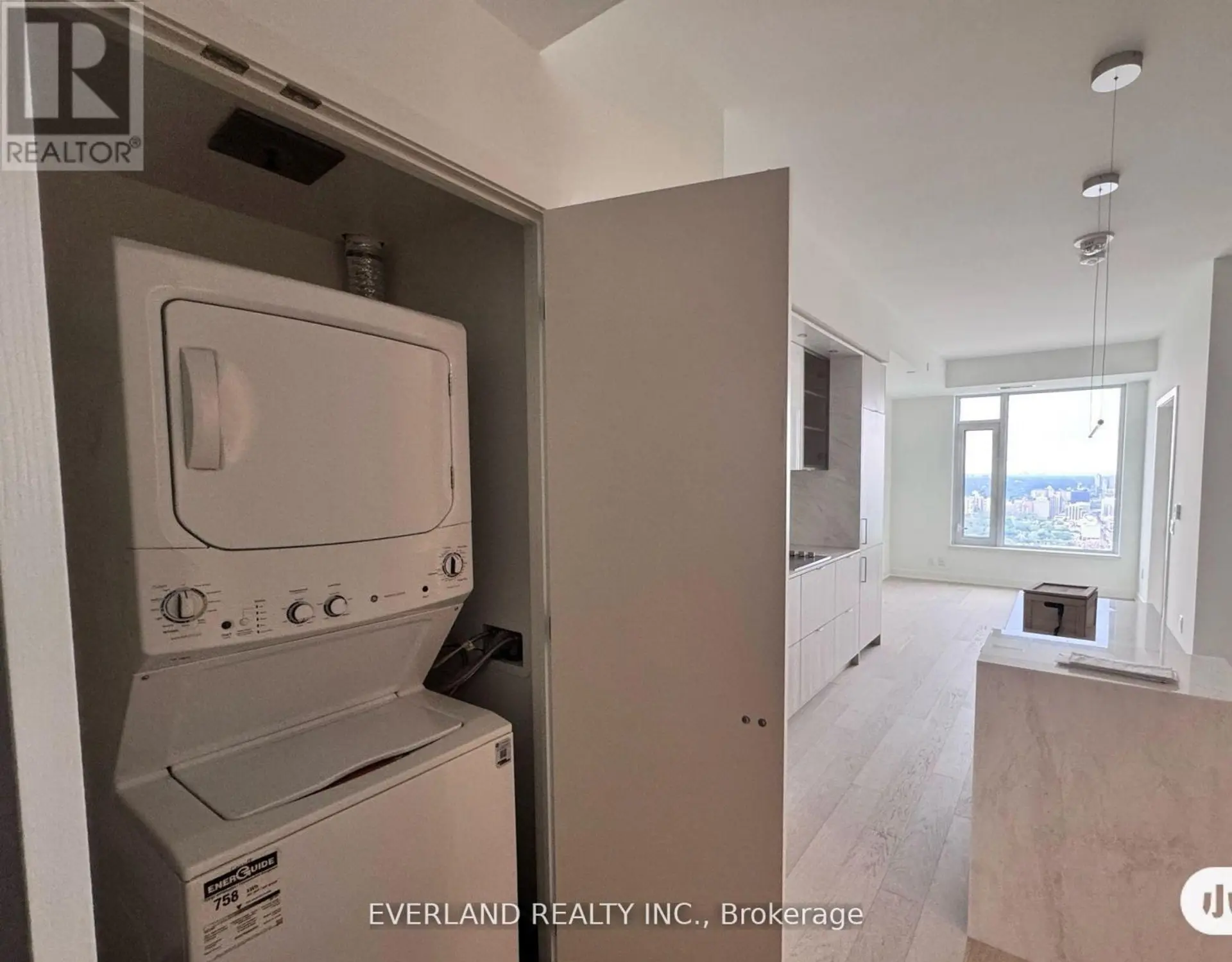 #4803 11 YORKVILLE AVENUE - Image 10