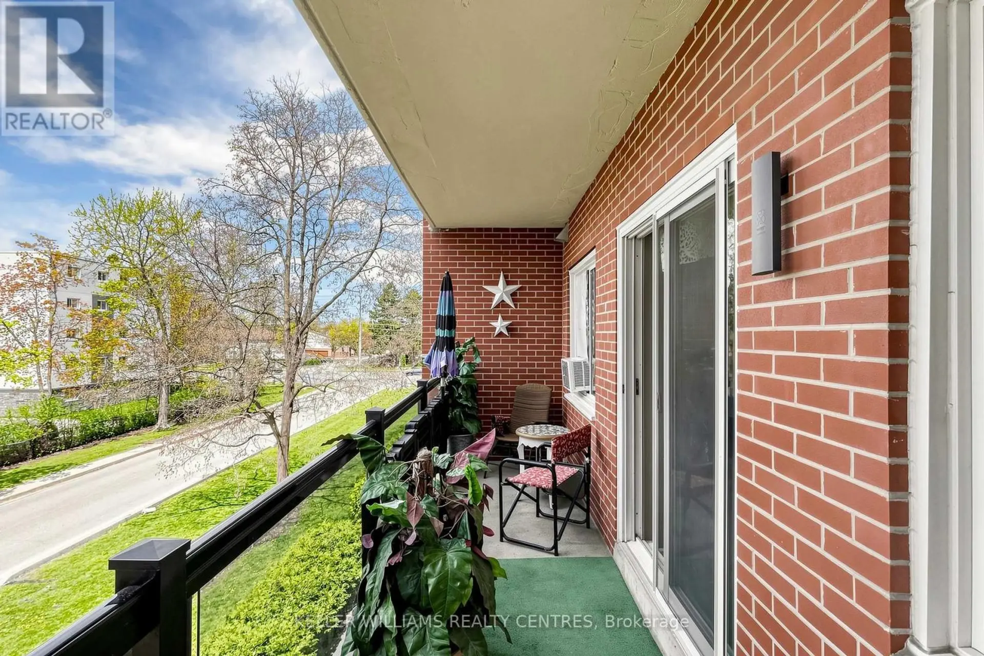 #304 131 TAUNTON ROAD E - Image 15
