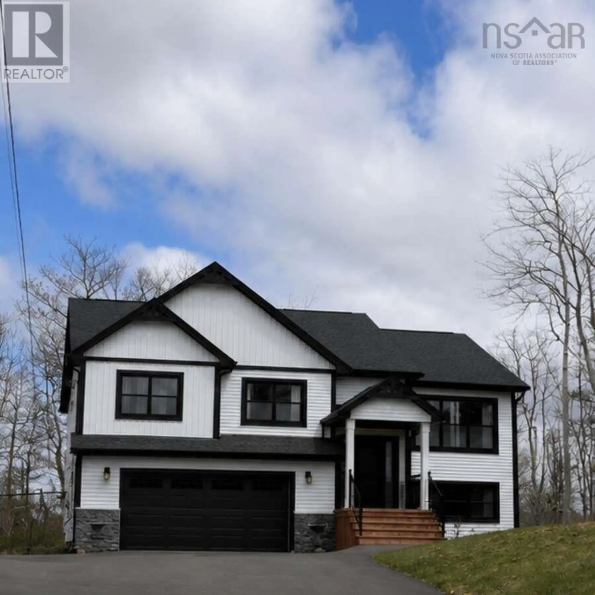 Property at 35 Hummingbird Lane, Hammonds Plains, NS