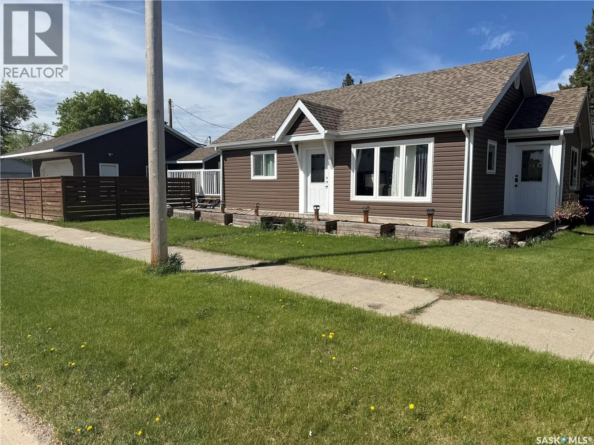 Property at 300 8th AVENUE W, Nipawin, SK