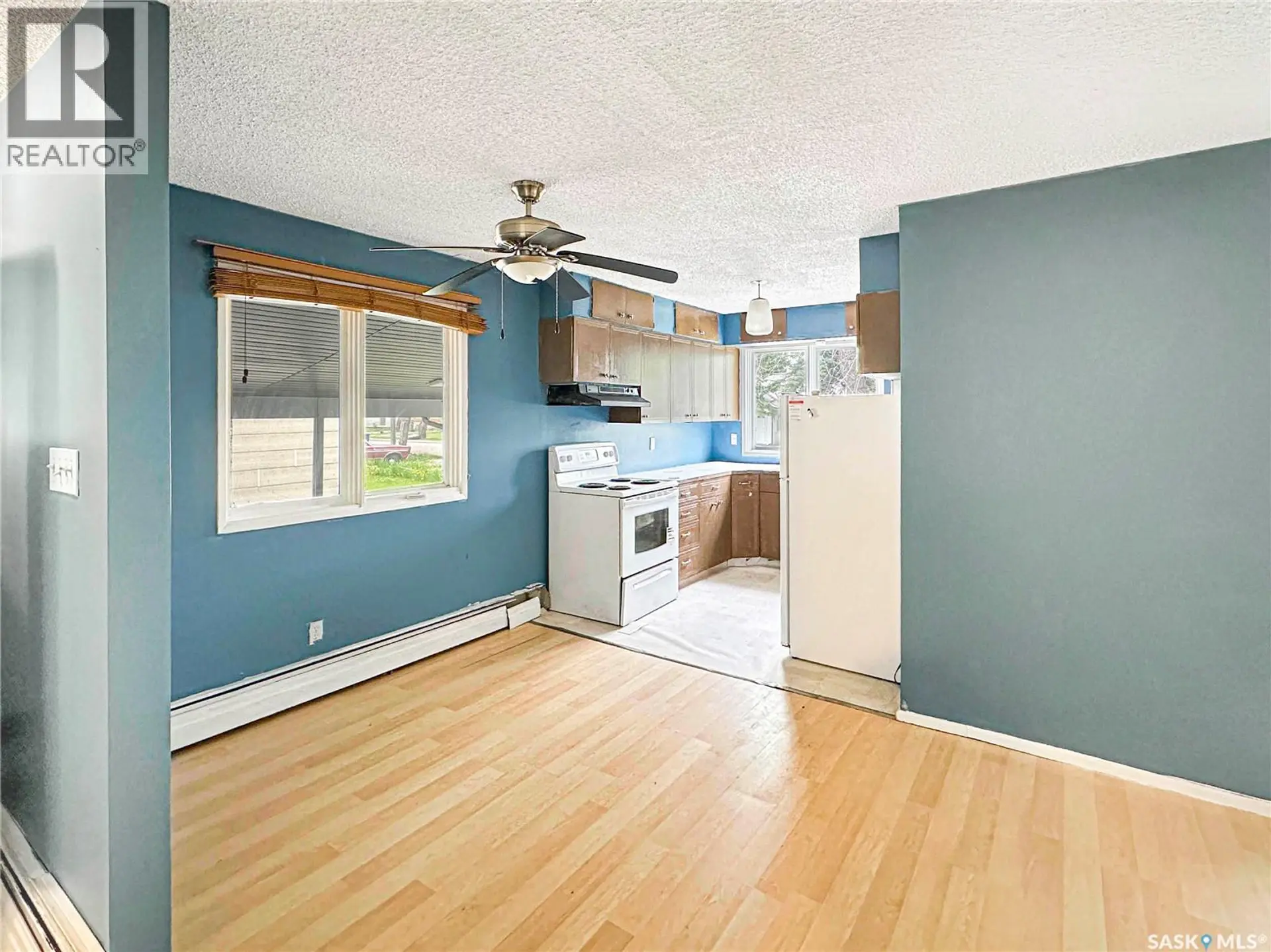 208 Lorne STREET - Image 2