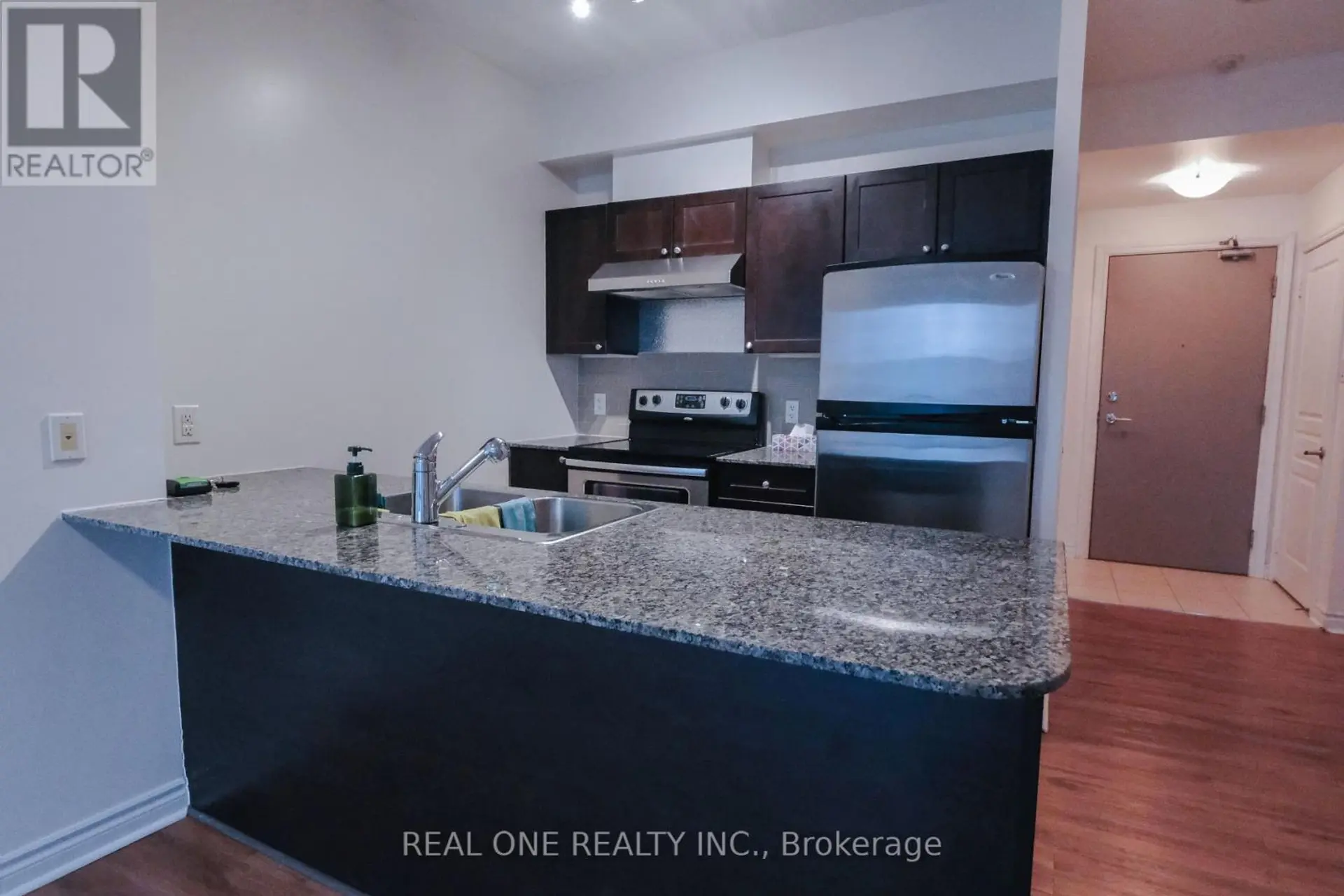 #1608 3525 KARIYA DRIVE - Image 7