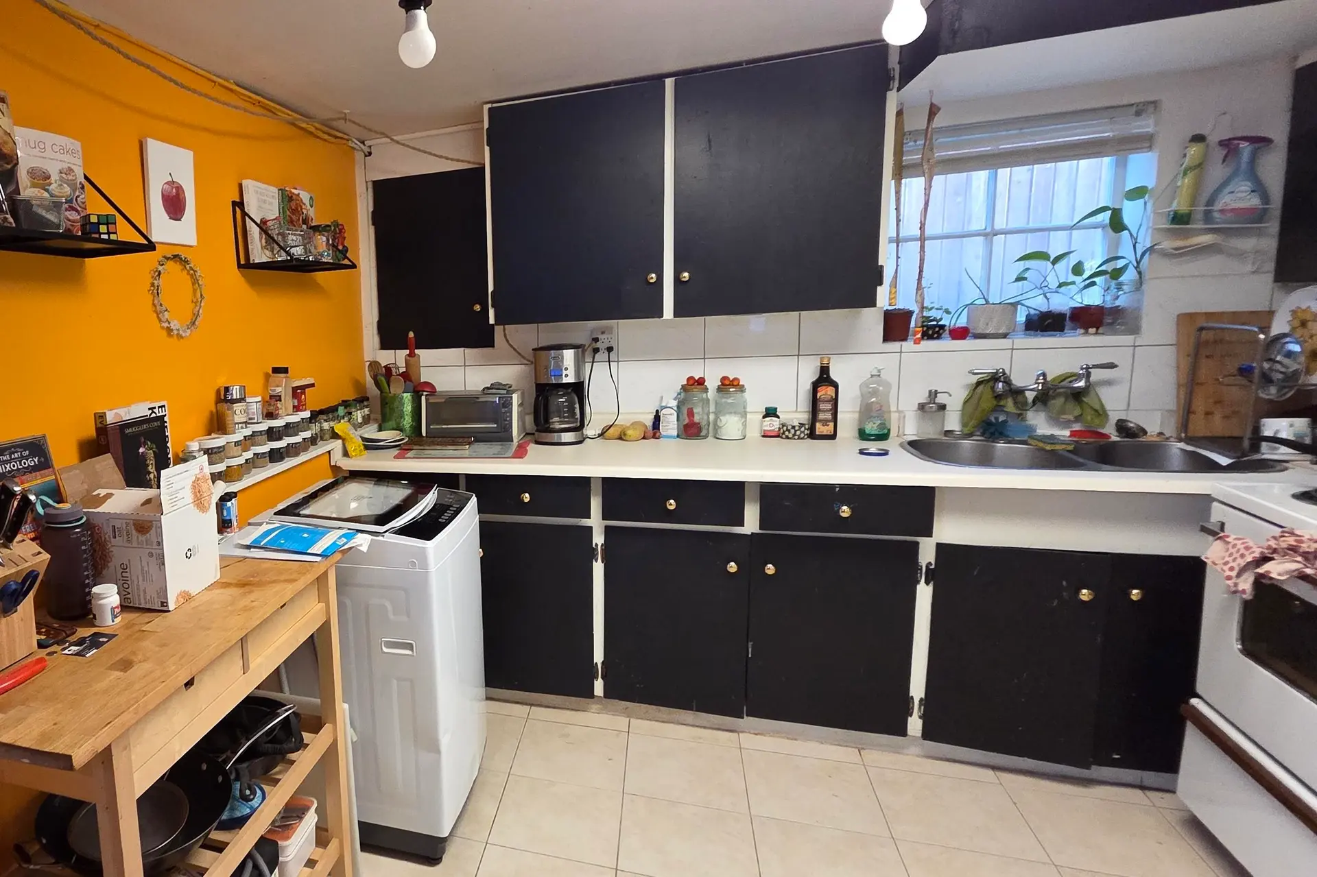1761 William Street - Image 13