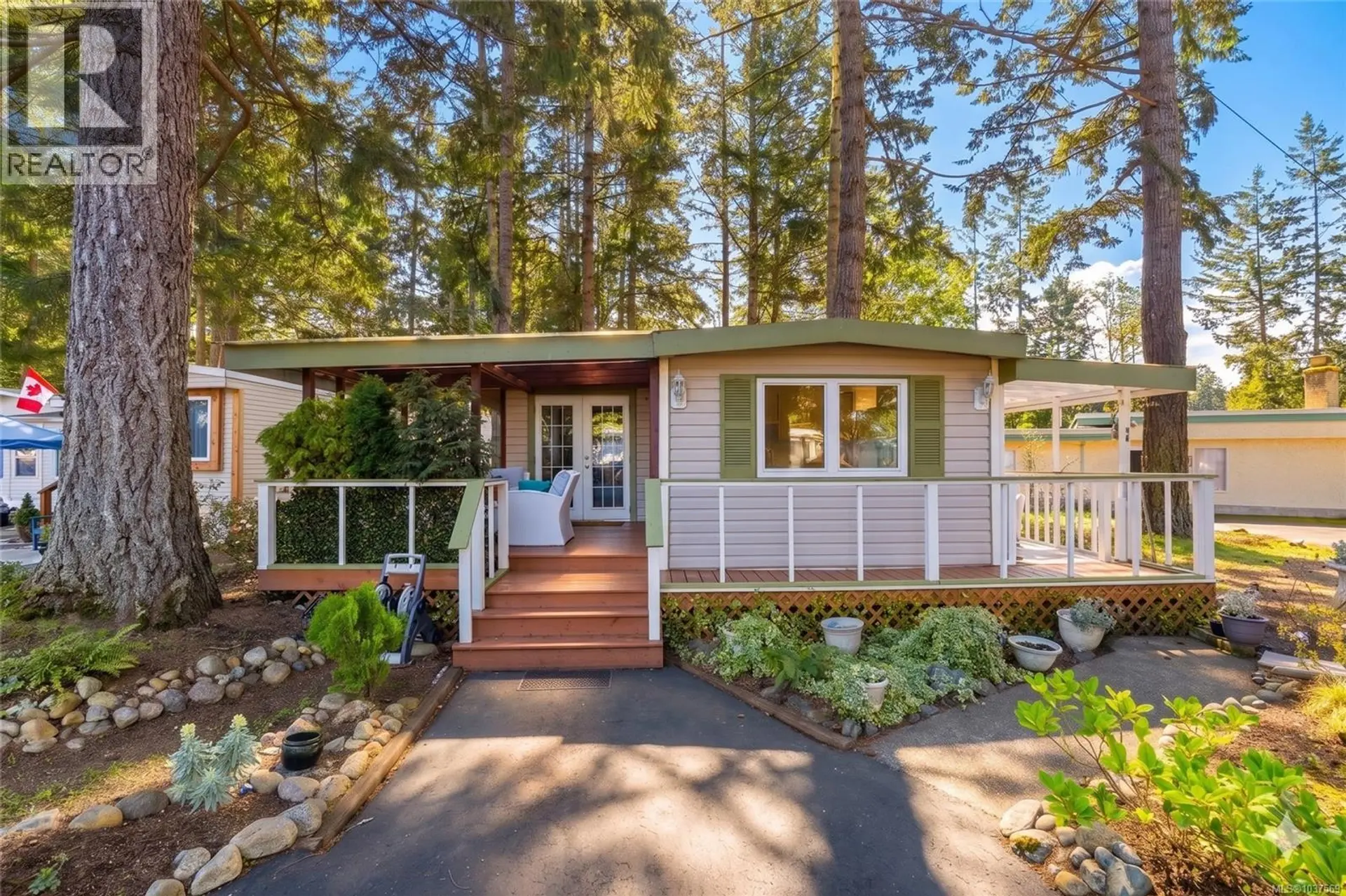 Property at #49 1247 Arbutus Rd, Parksville, BC