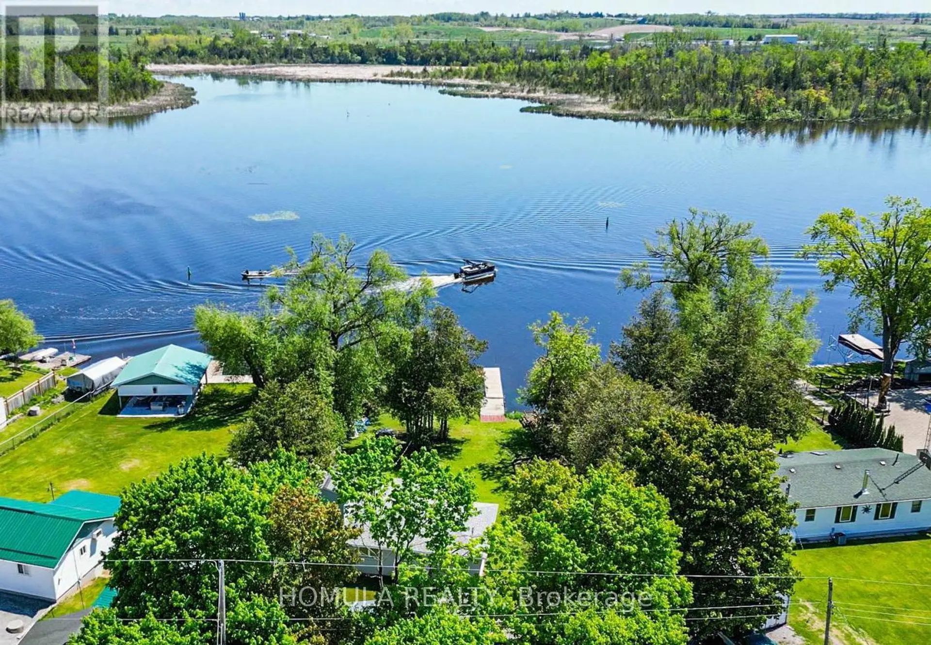 24 RIVERSIDE DRIVE - Image 4