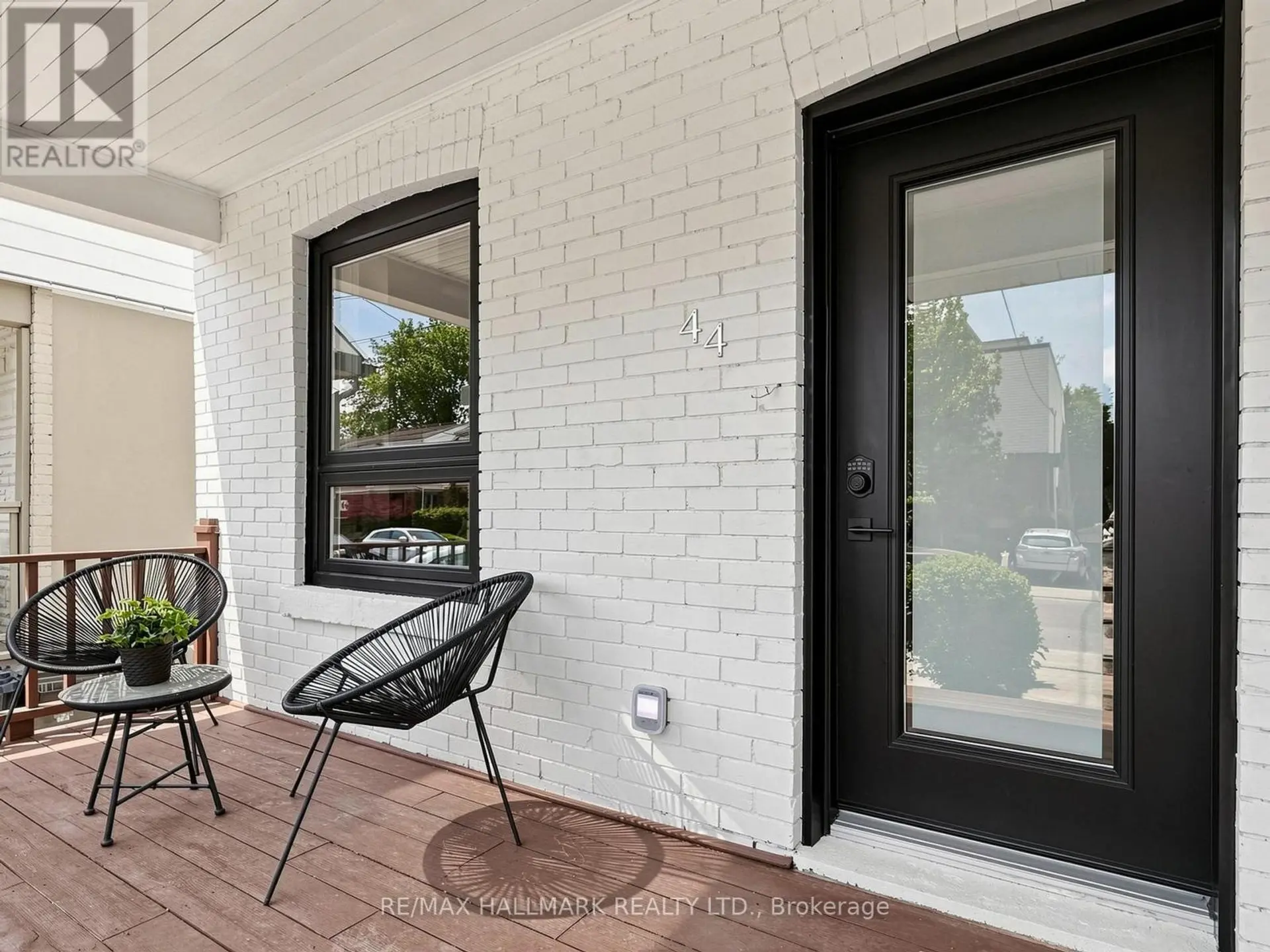 44 QUEENSDALE AVENUE - Image 2