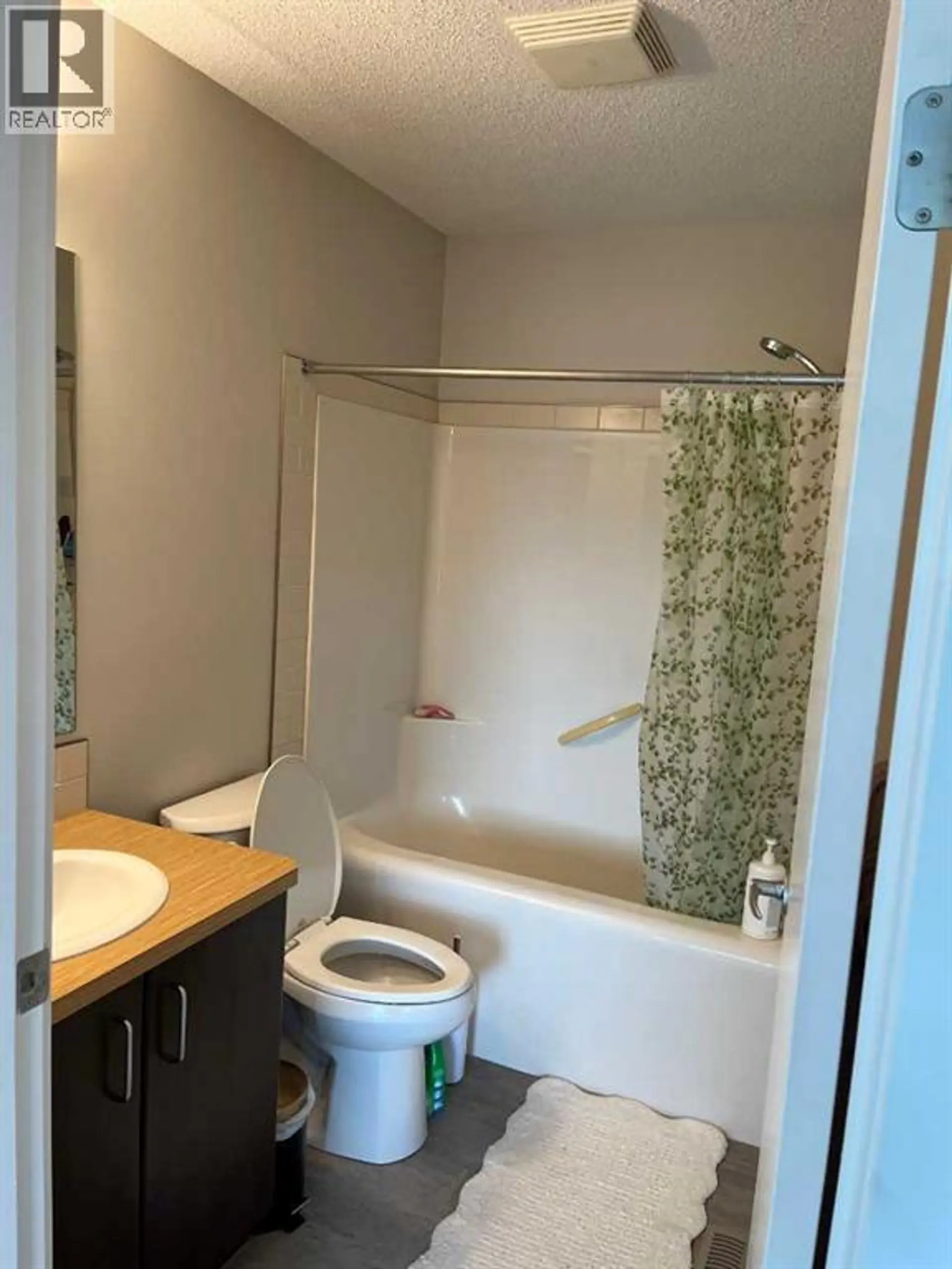 #303 2445 Kingsland Road SE - Image 6