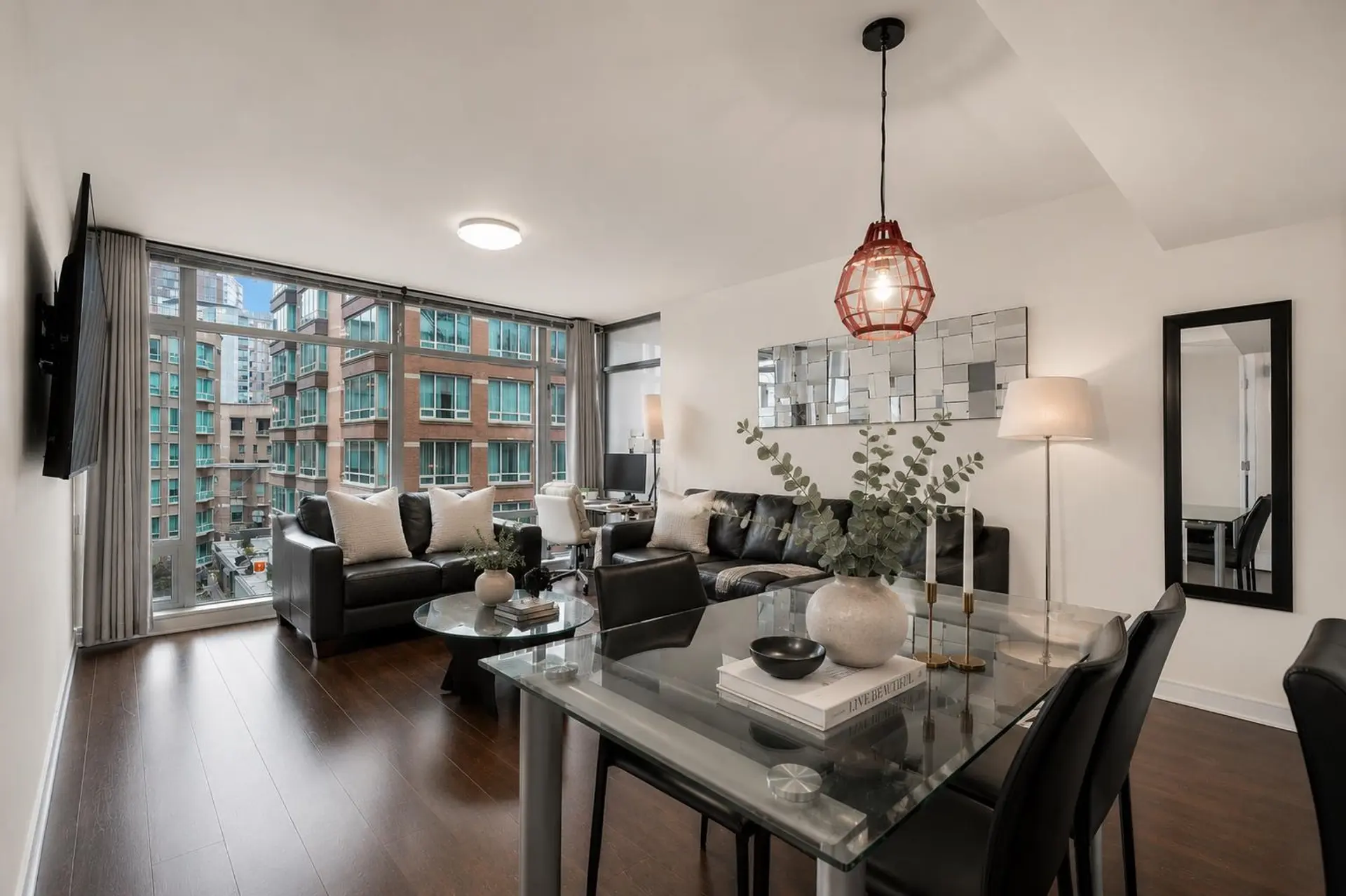 #803 788 Richards Street - Image 10