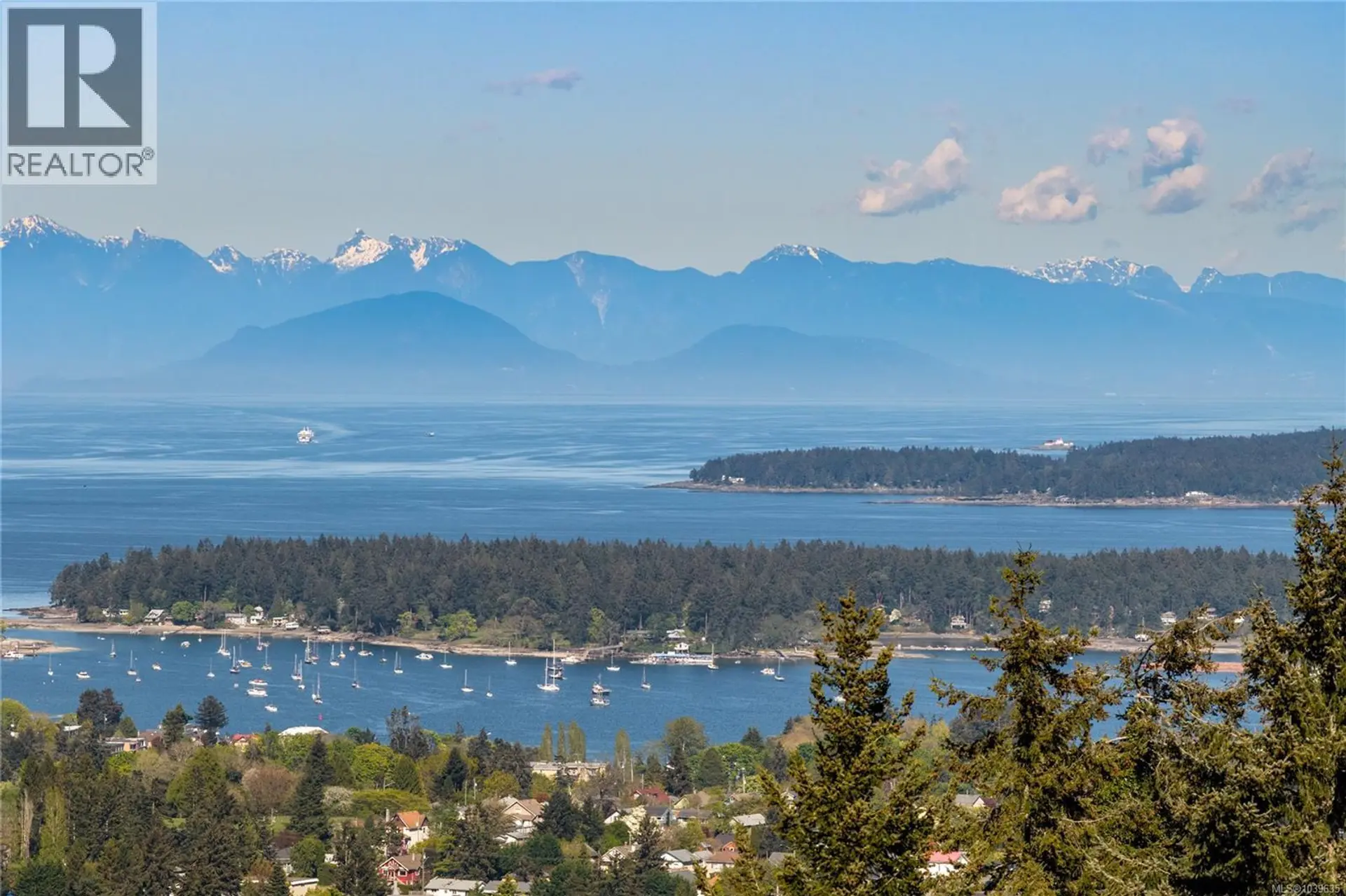 Property at 1089 College Dr, Nanaimo, BC