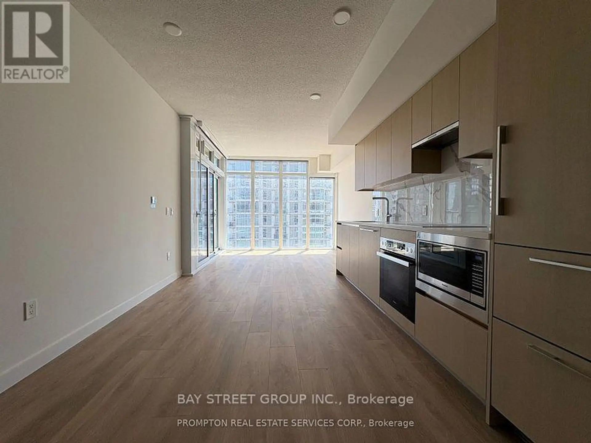 #912 1 CONCORD CITYPLACE WAY - Image 3