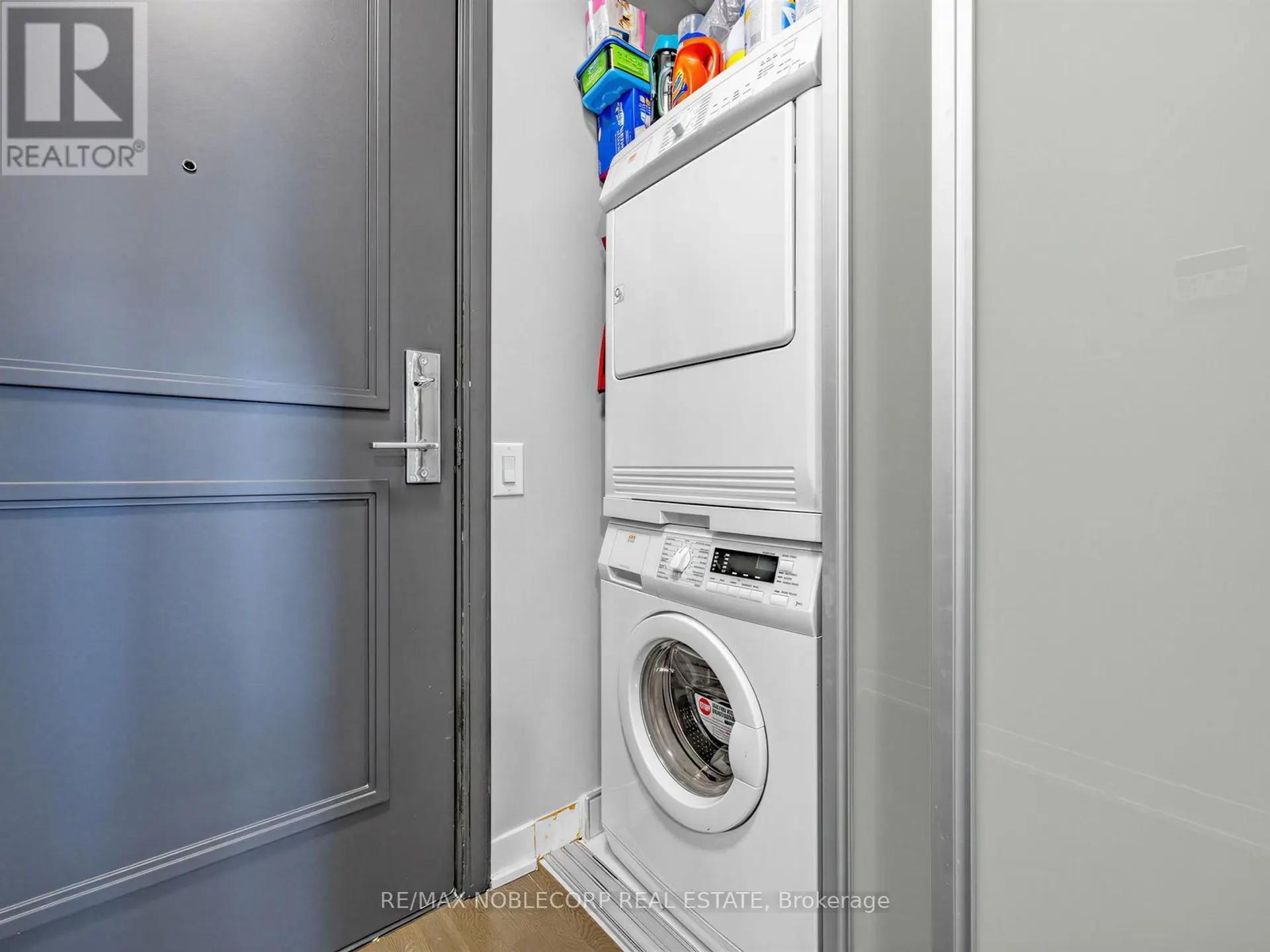 #2212 88 PARK LAWN ROAD - Image 13