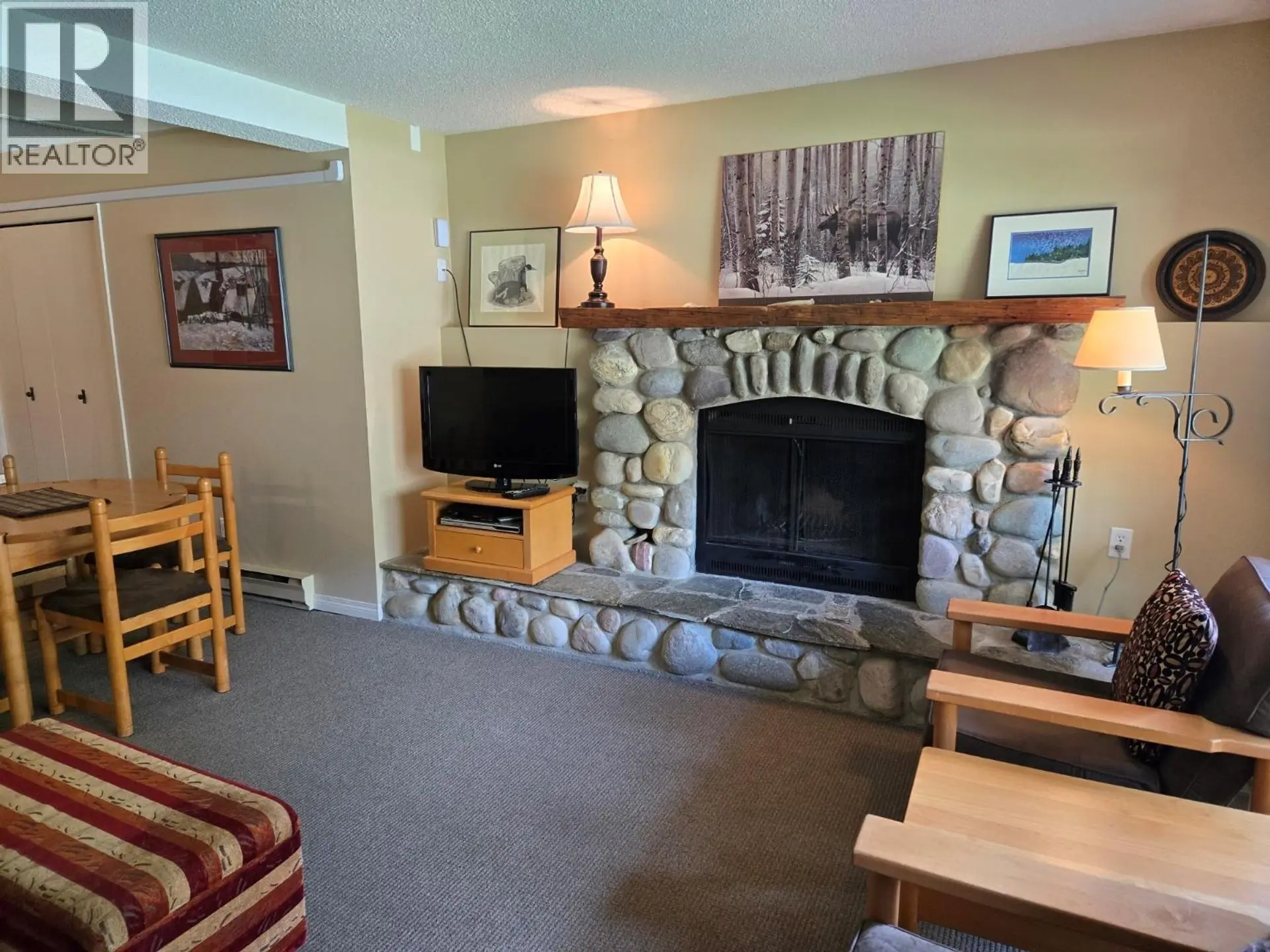 #1030 2030 Panorama Drive - Image 5