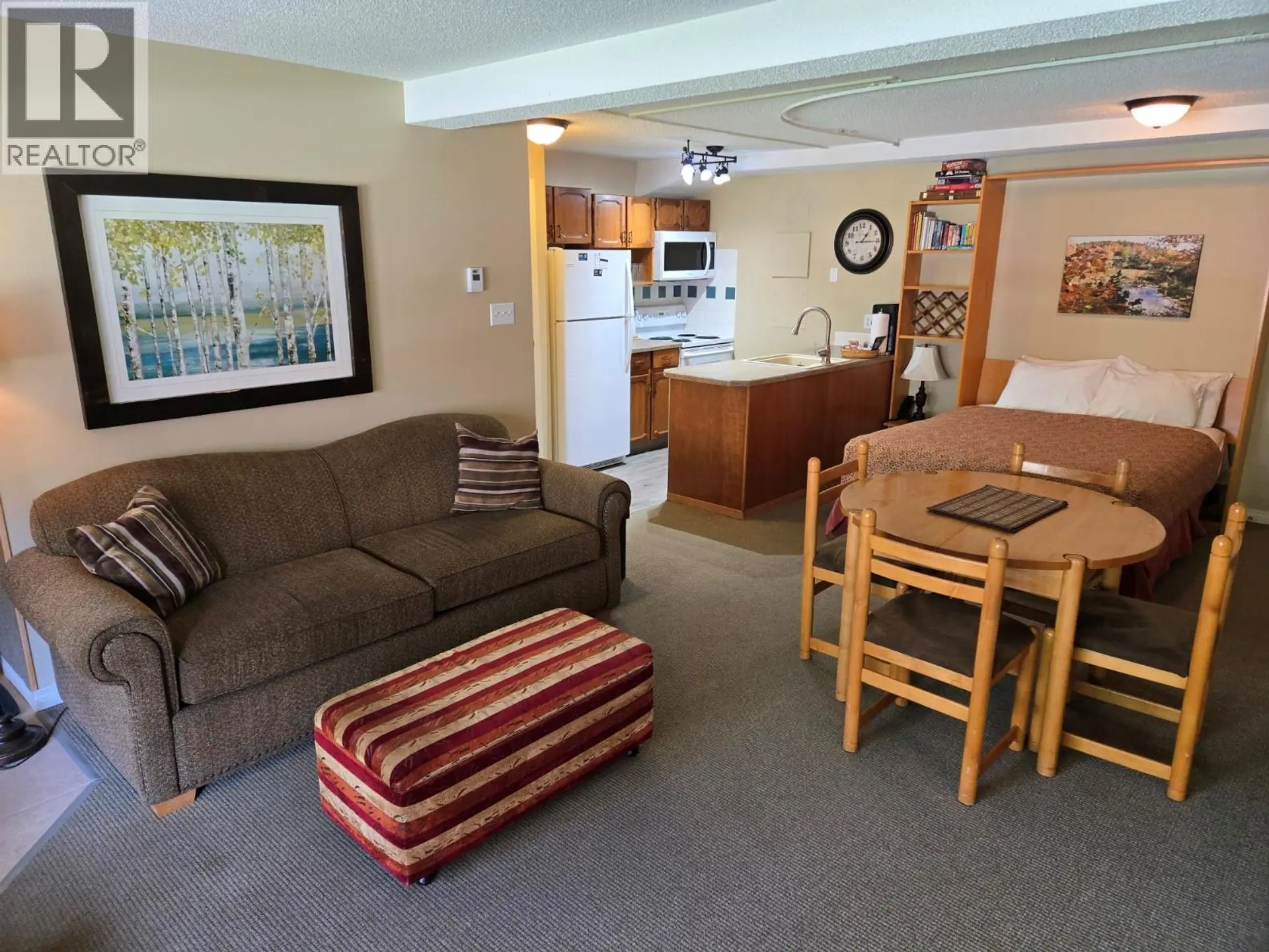 #1030 2030 Panorama Drive - Image 7