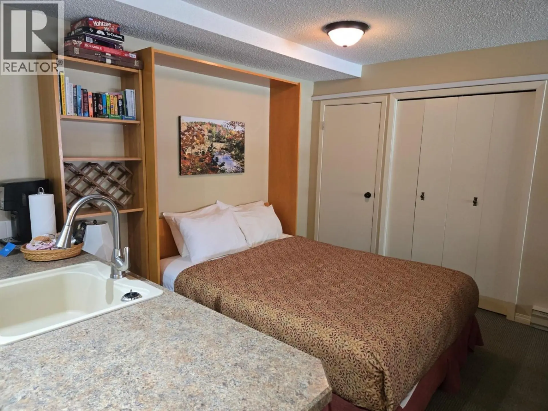 #1030 2030 Panorama Drive - Image 3