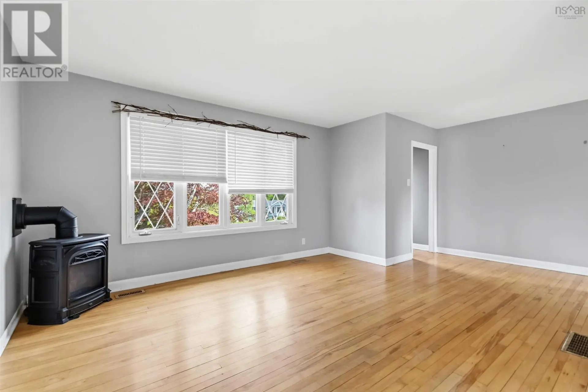 428 Dyke Road - Image 3