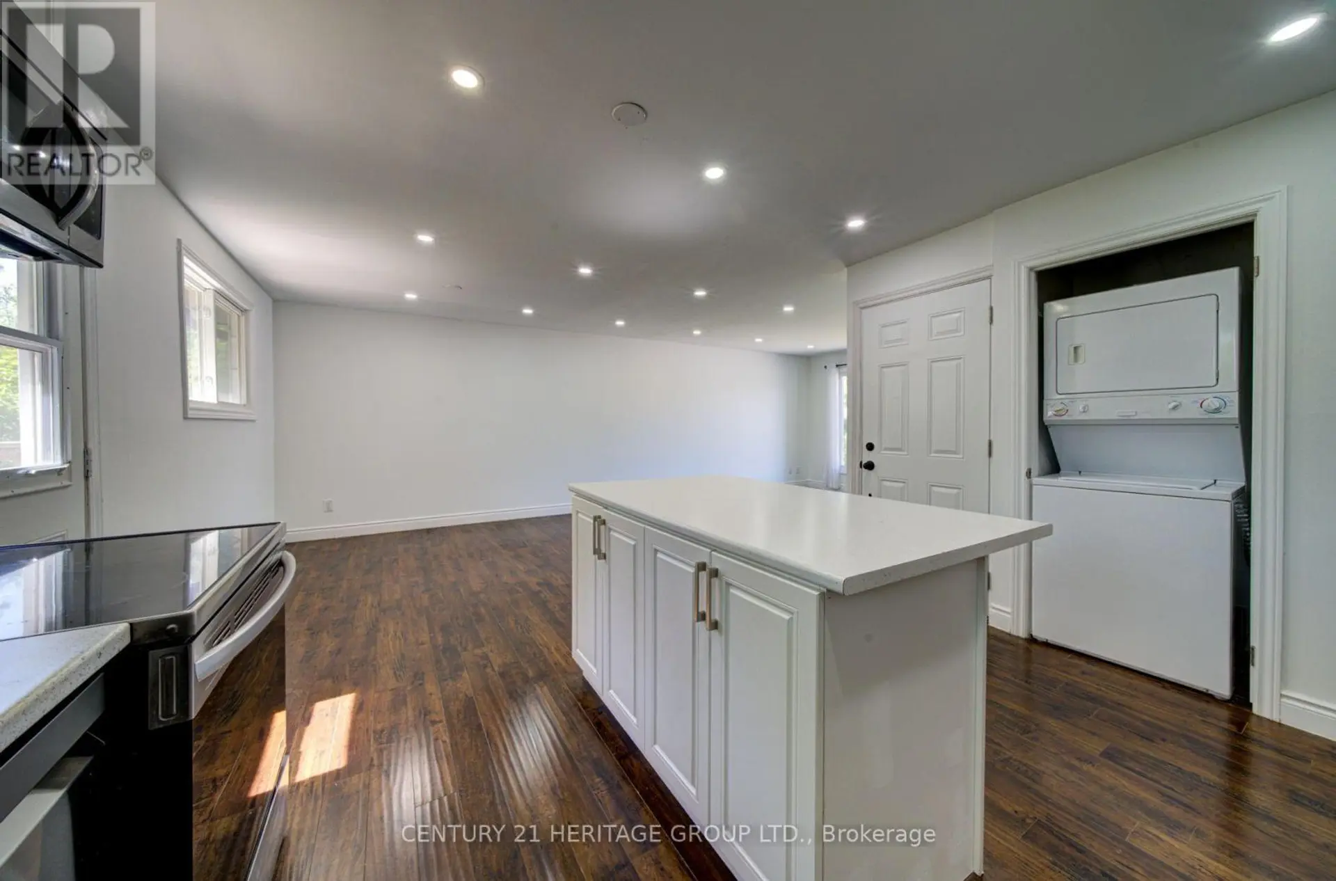 200 FERNDALE DRIVE N - Image 7