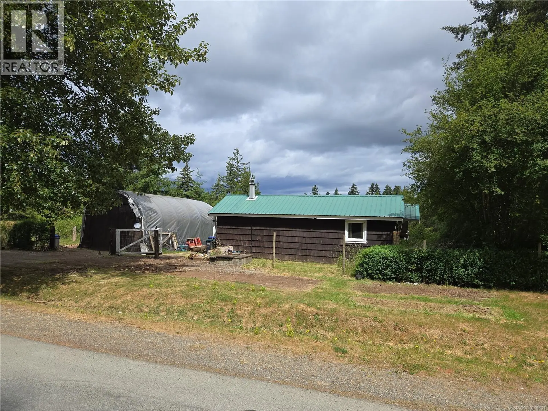 1055 Station Rd - Image 2