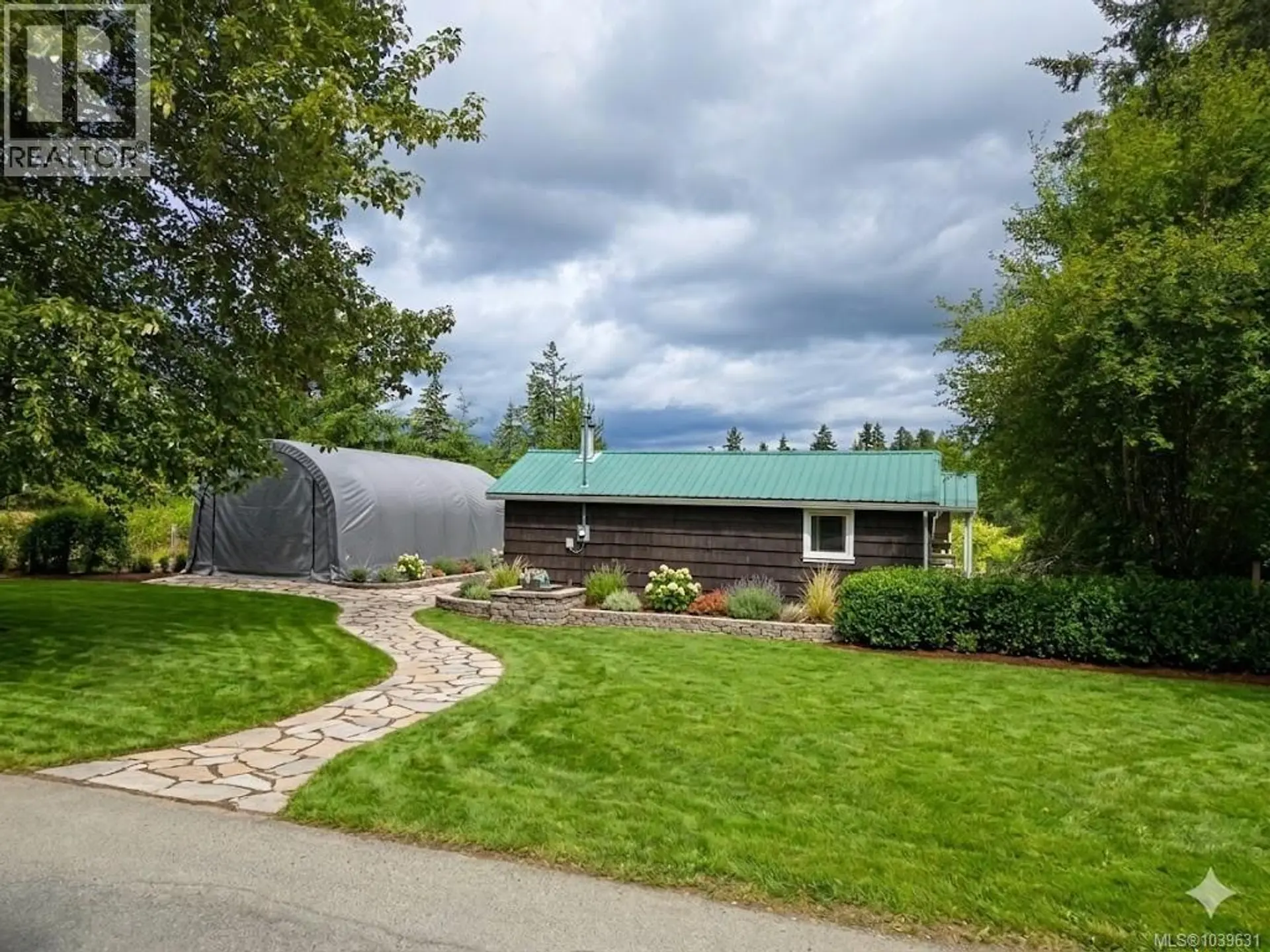 1055 Station Rd - Image 3