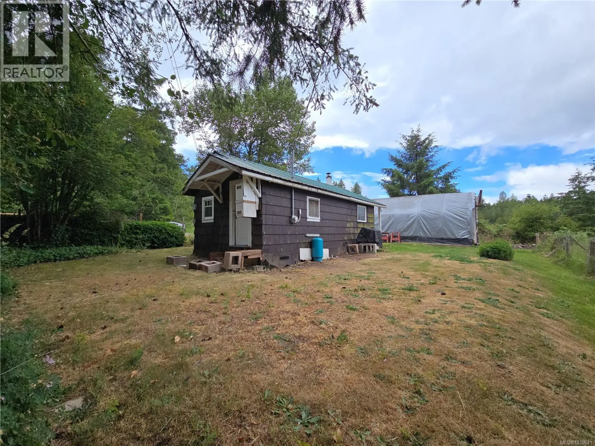 1055 Station Rd - Image 4