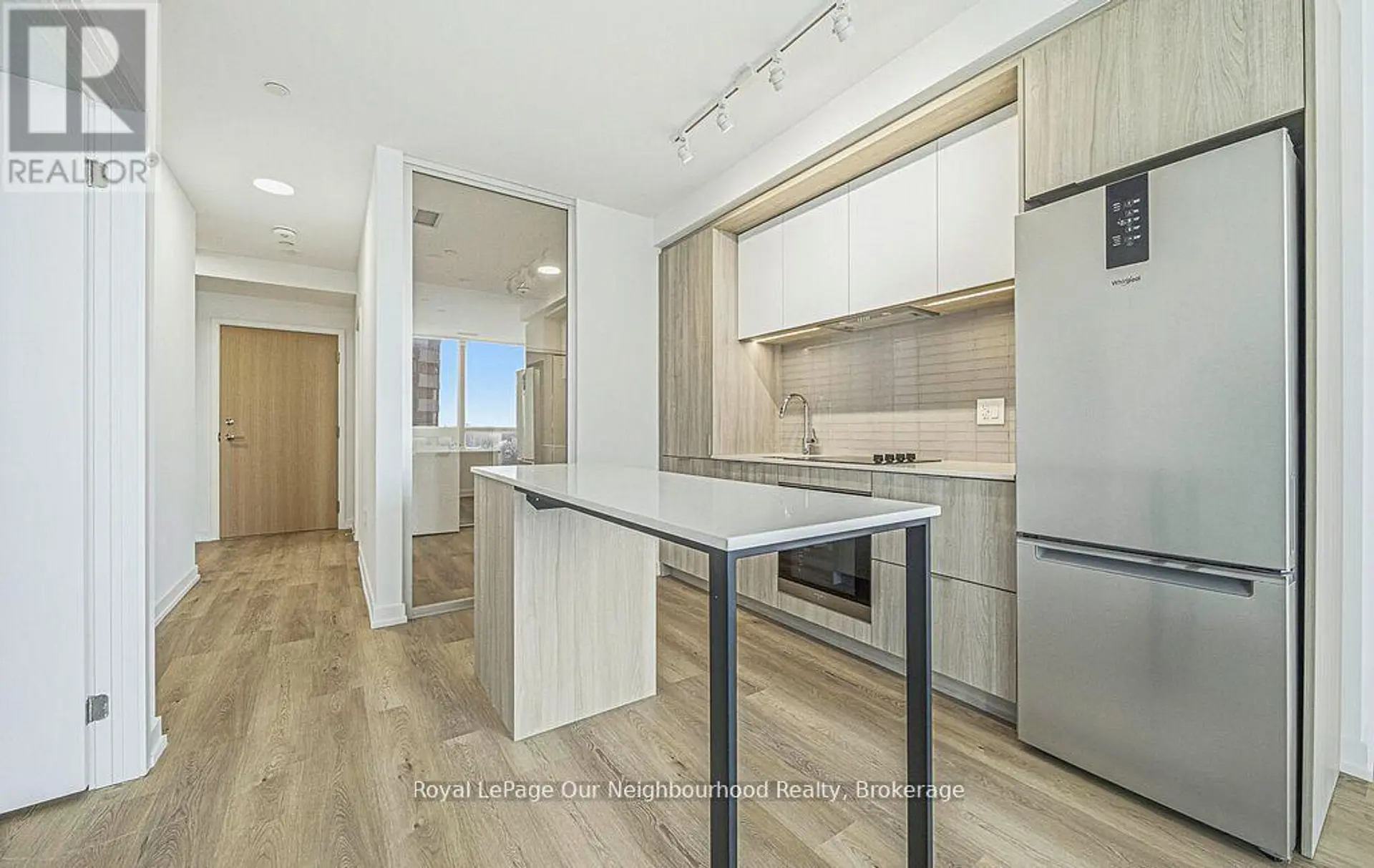 #412 395 SQUARE ONE DRIVE - Image 7
