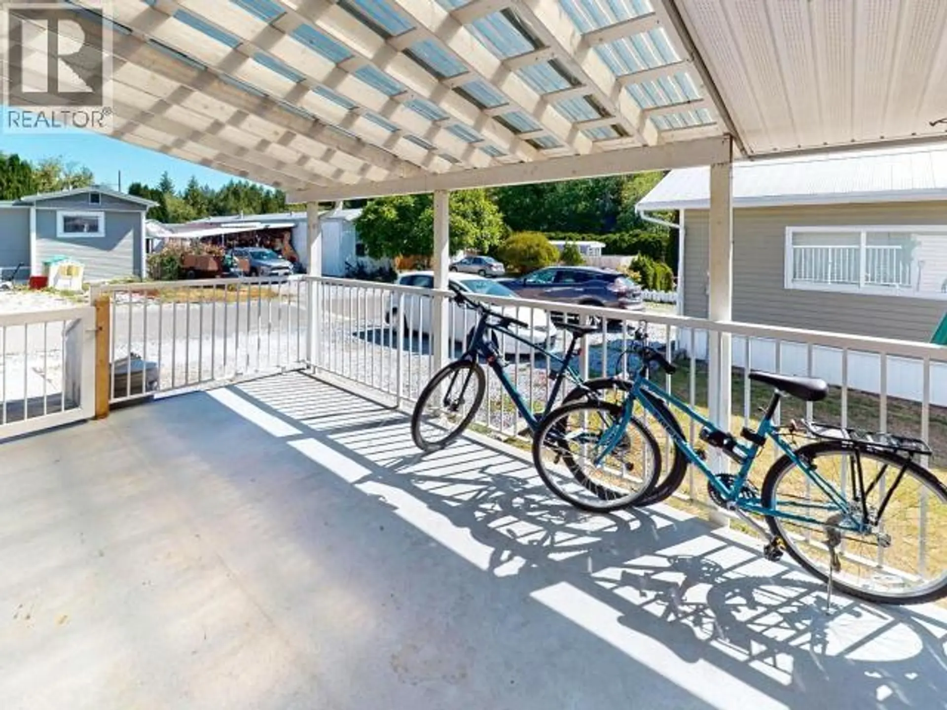 42-4500 CLARIDGE ROAD - Image 13