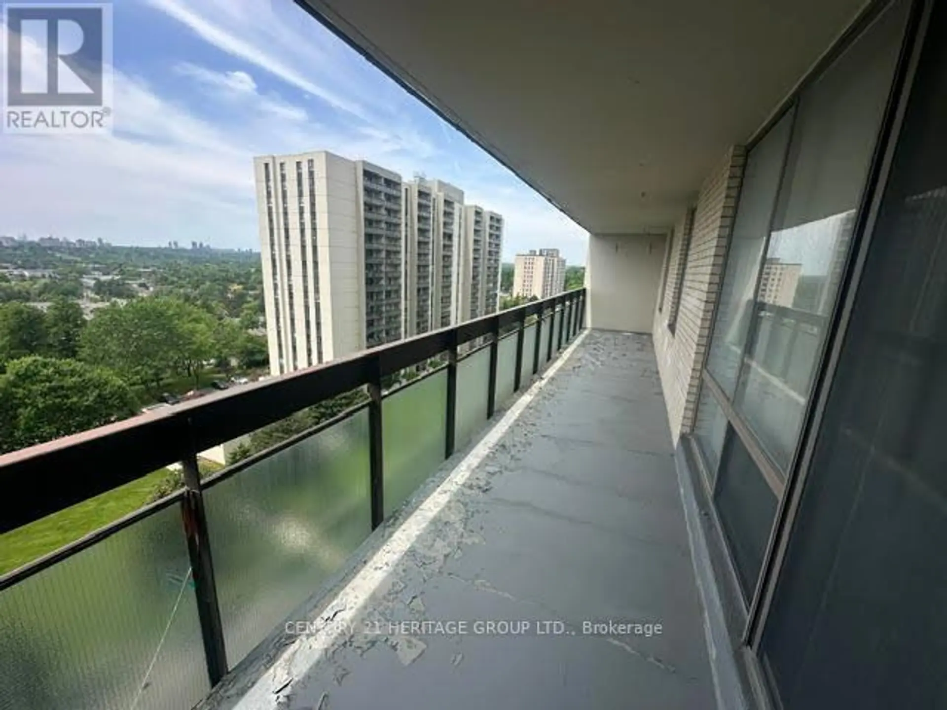 #1007 350 SENECA HILL DRIVE - Image 2