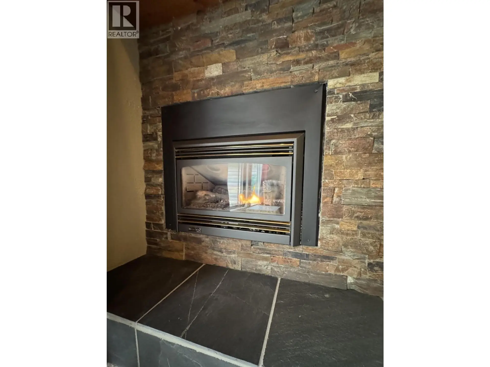 #1024 930 DOGWOOD Drive - Image 12