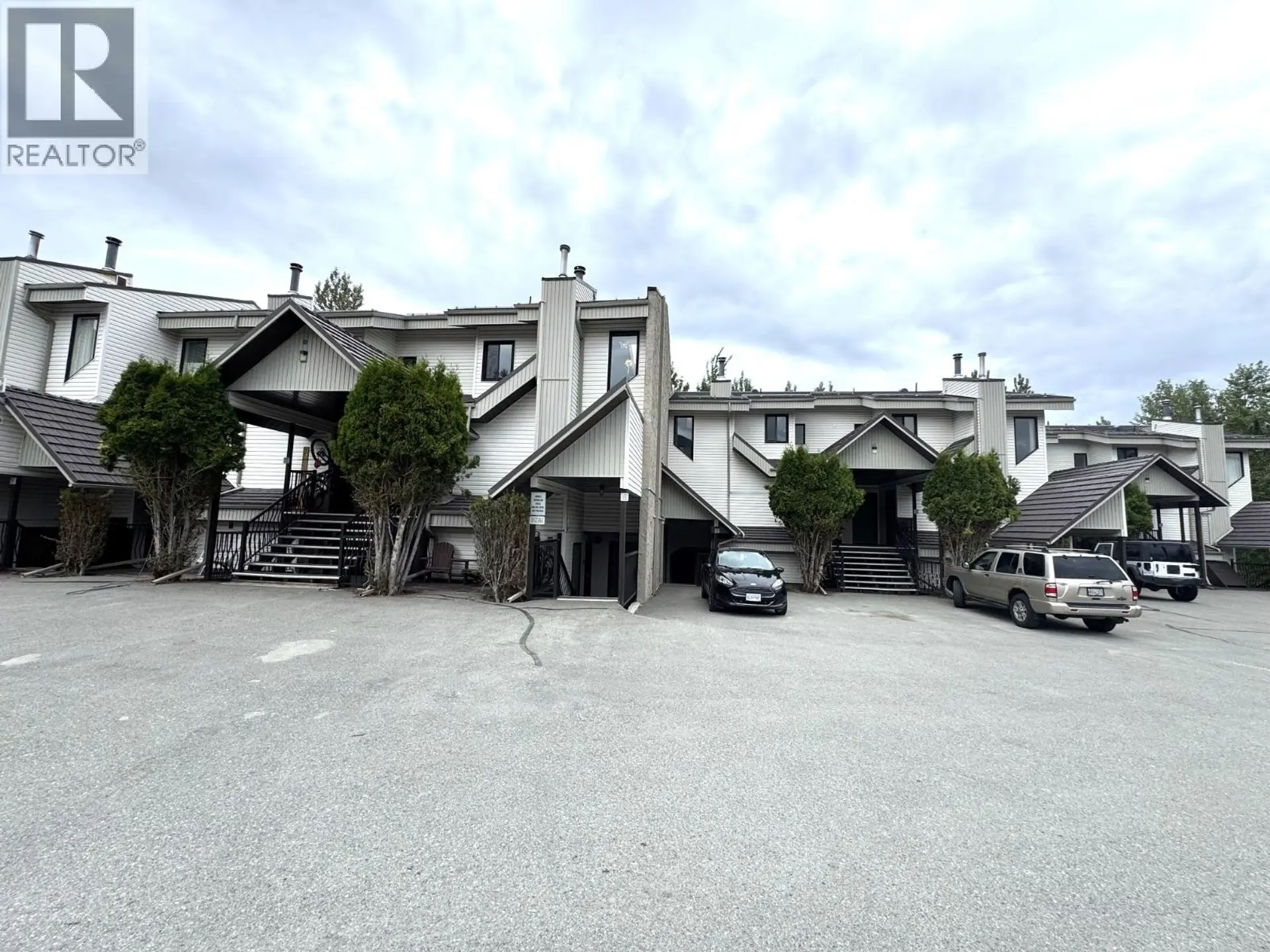 #1024 930 DOGWOOD Drive - Image 15