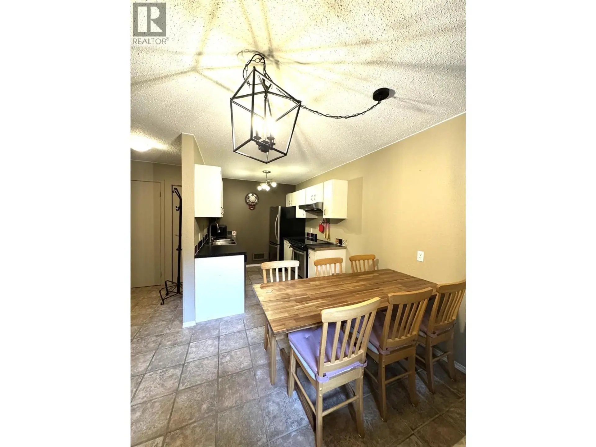 #1024 930 DOGWOOD Drive - Image 4