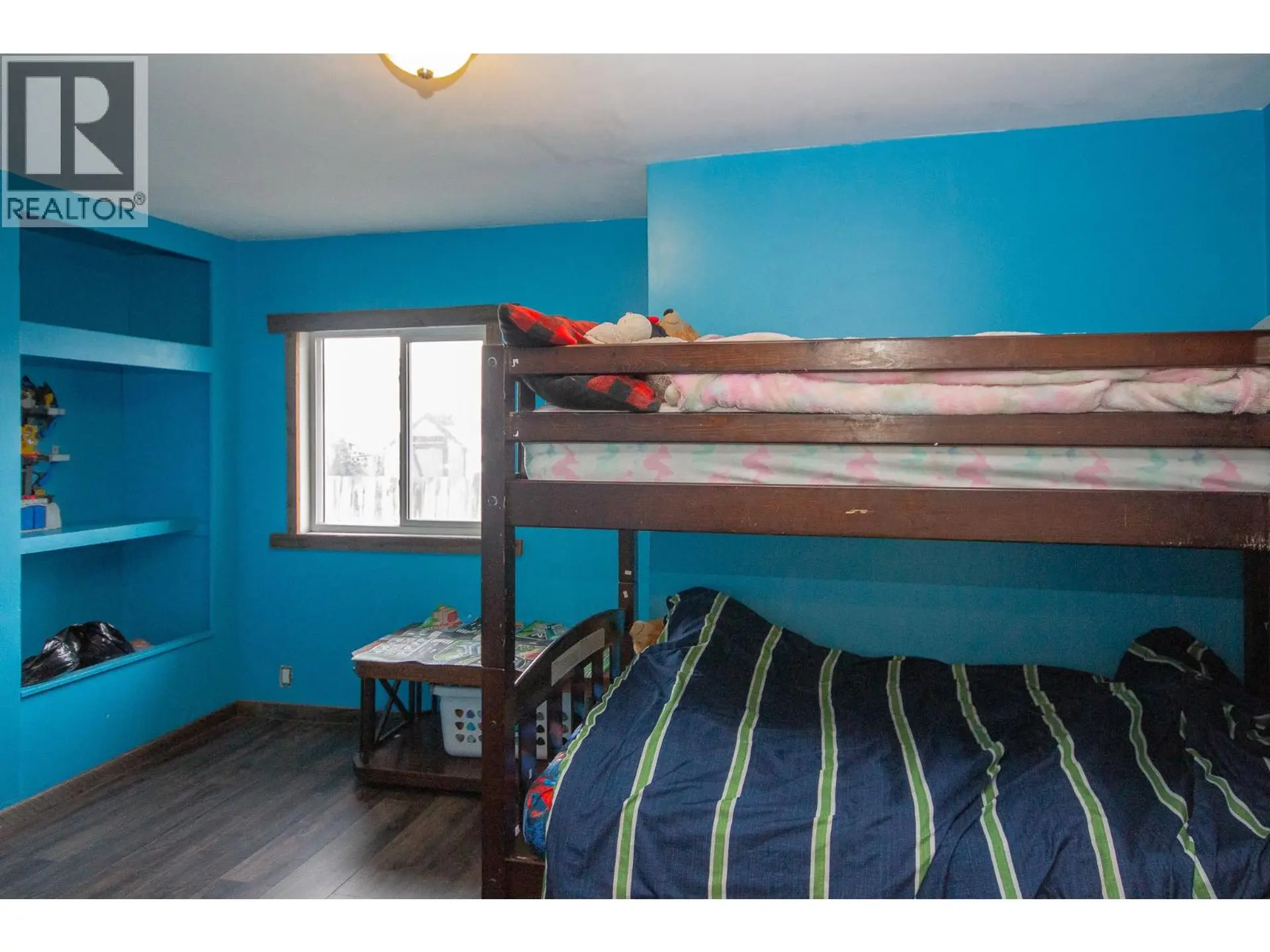 1604 108 Avenue - Image 13