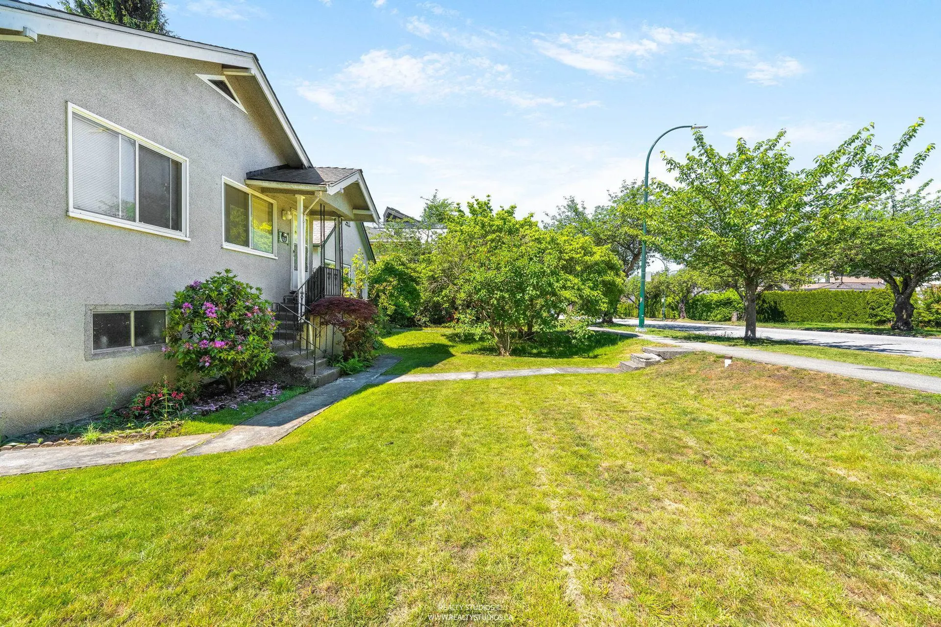 20 W King Edward Avenue - Image 4