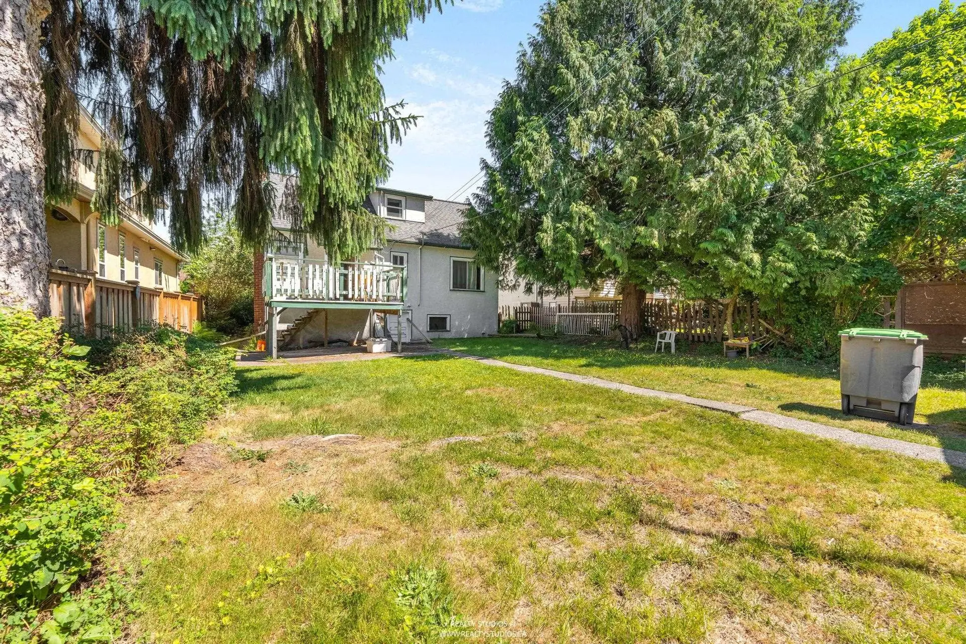 28 W King Edward Avenue - Image 4