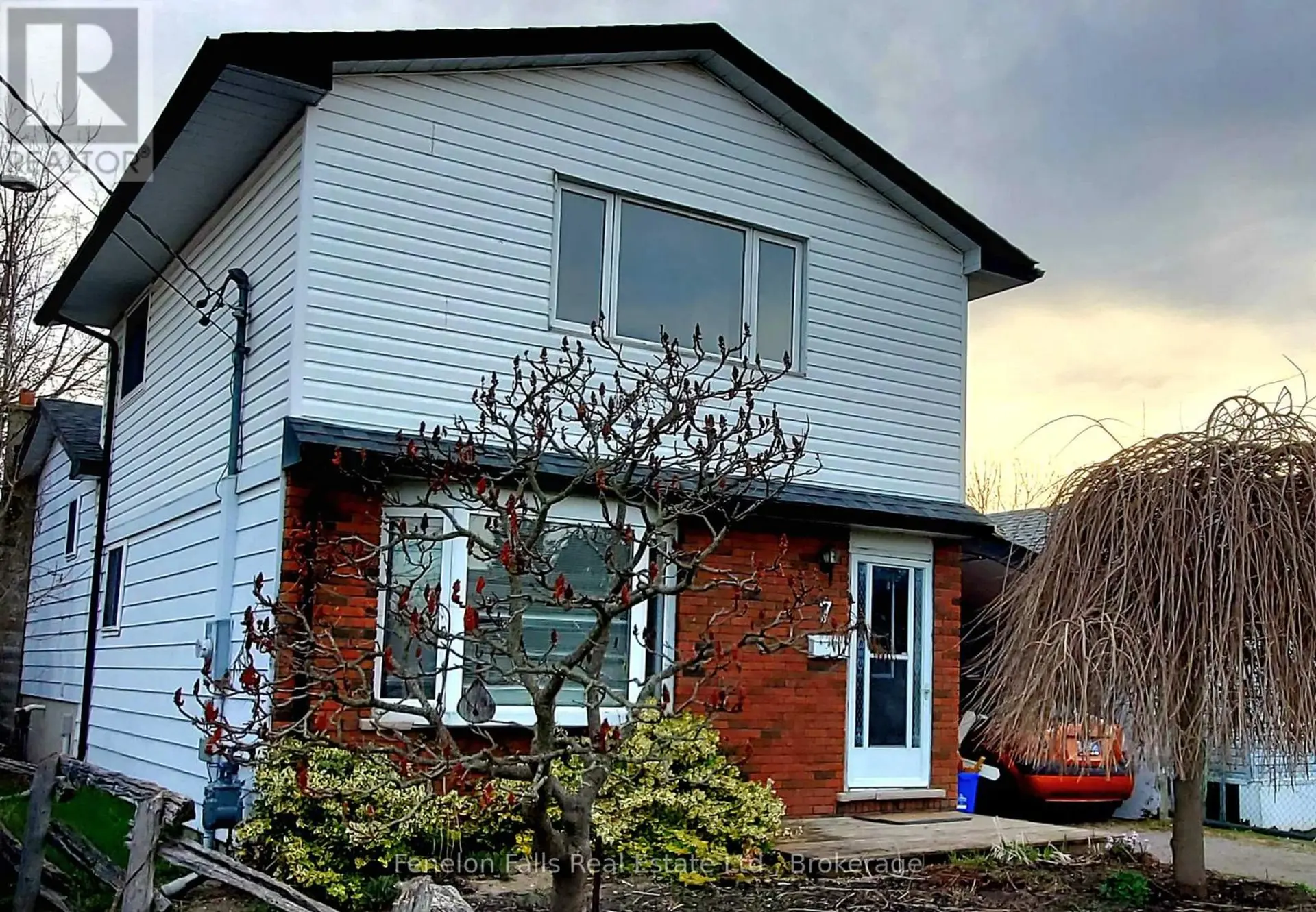 7 JAMES STREET - Image 2
