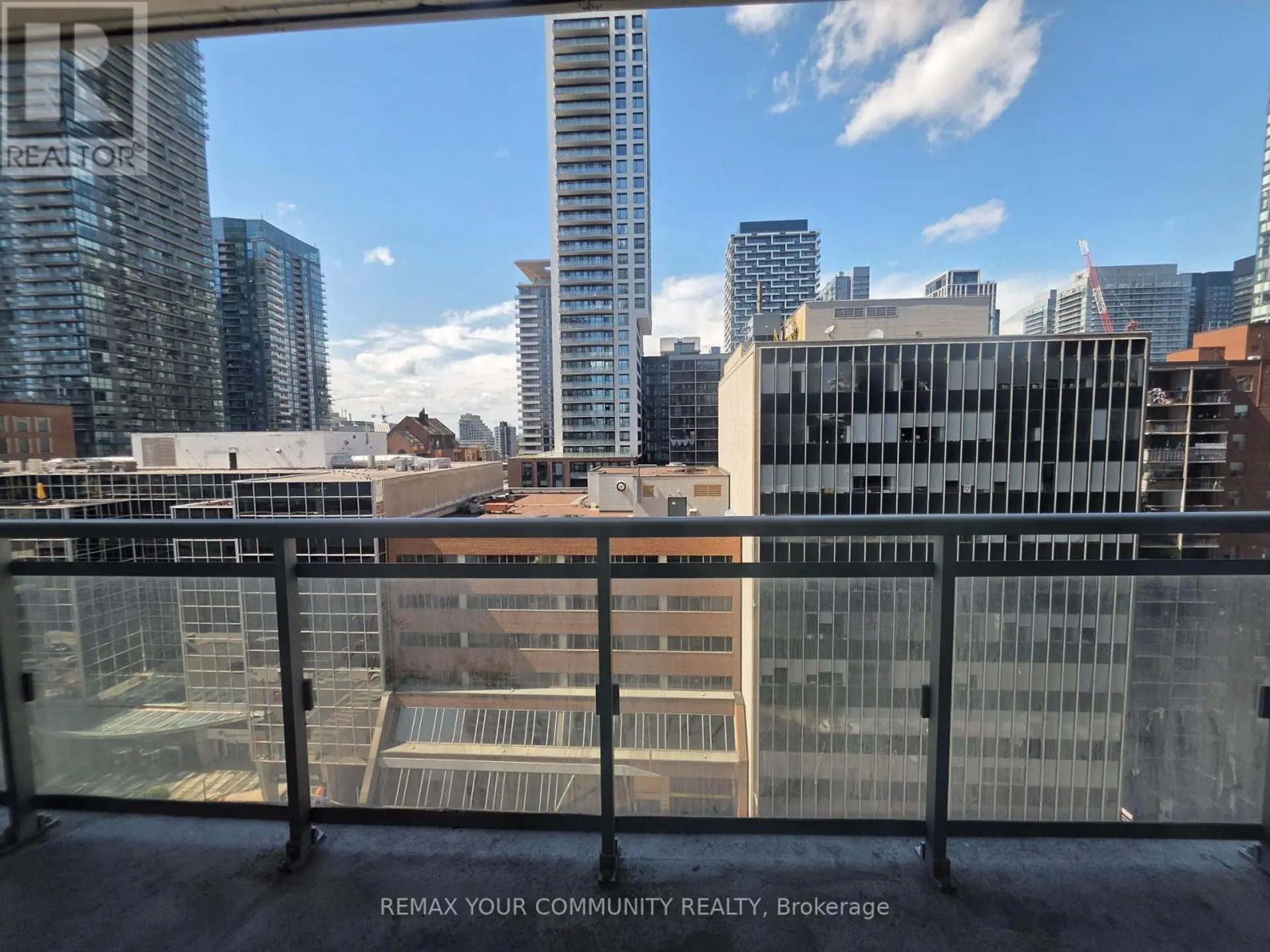 #1004 89 DUNFIELD AVENUE - Image 1