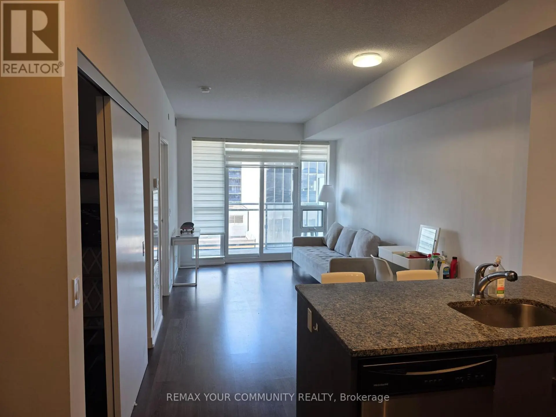 #1004 89 DUNFIELD AVENUE - Image 3