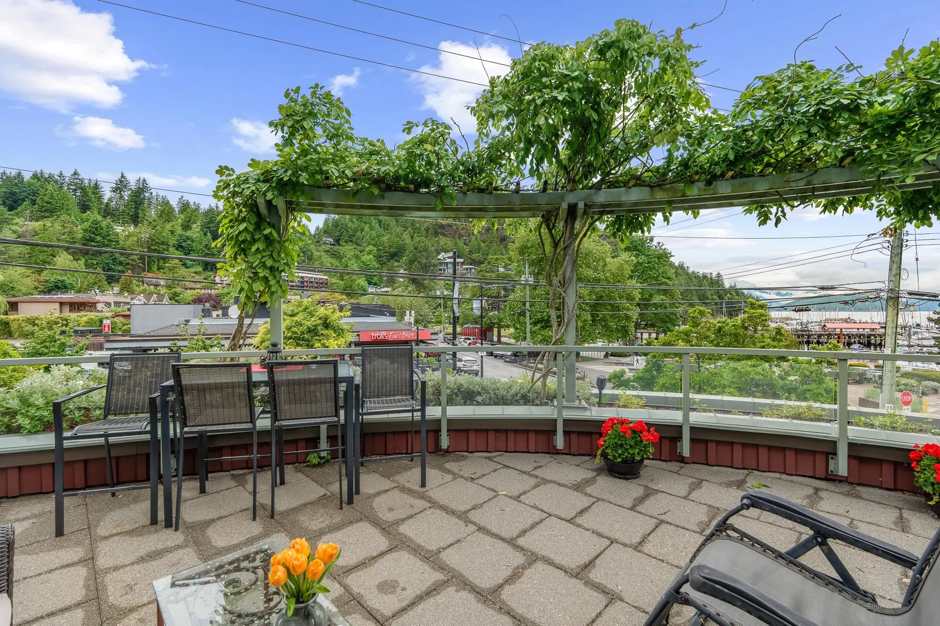 #205 6688 Royal Avenue - Image 17