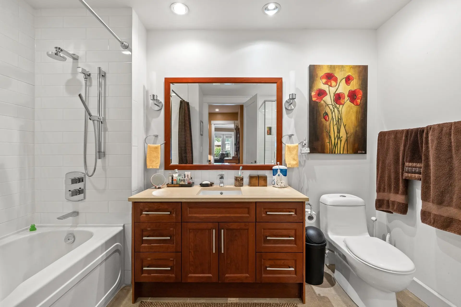 #205 6688 Royal Avenue - Image 20