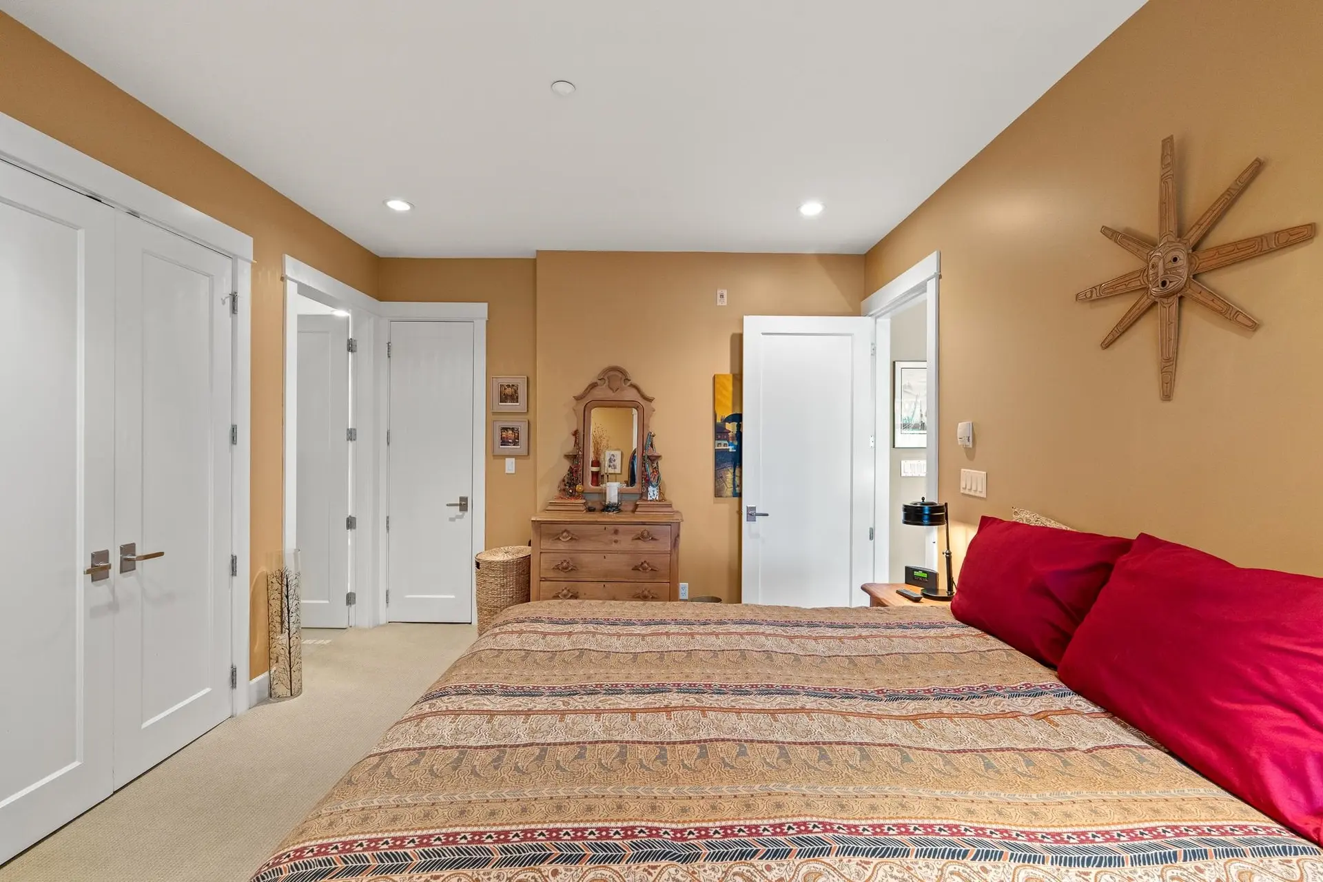 #205 6688 Royal Avenue - Image 11