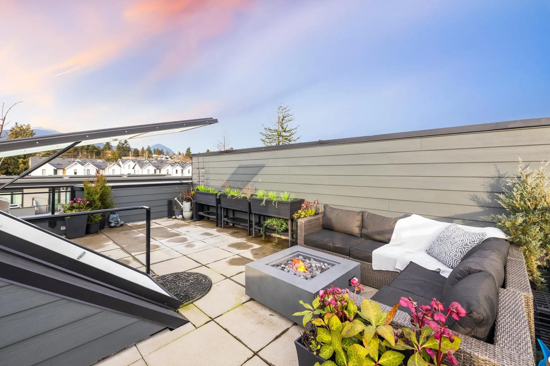 Property at #444 545 E 2nd Street, North Vancouver, BC
