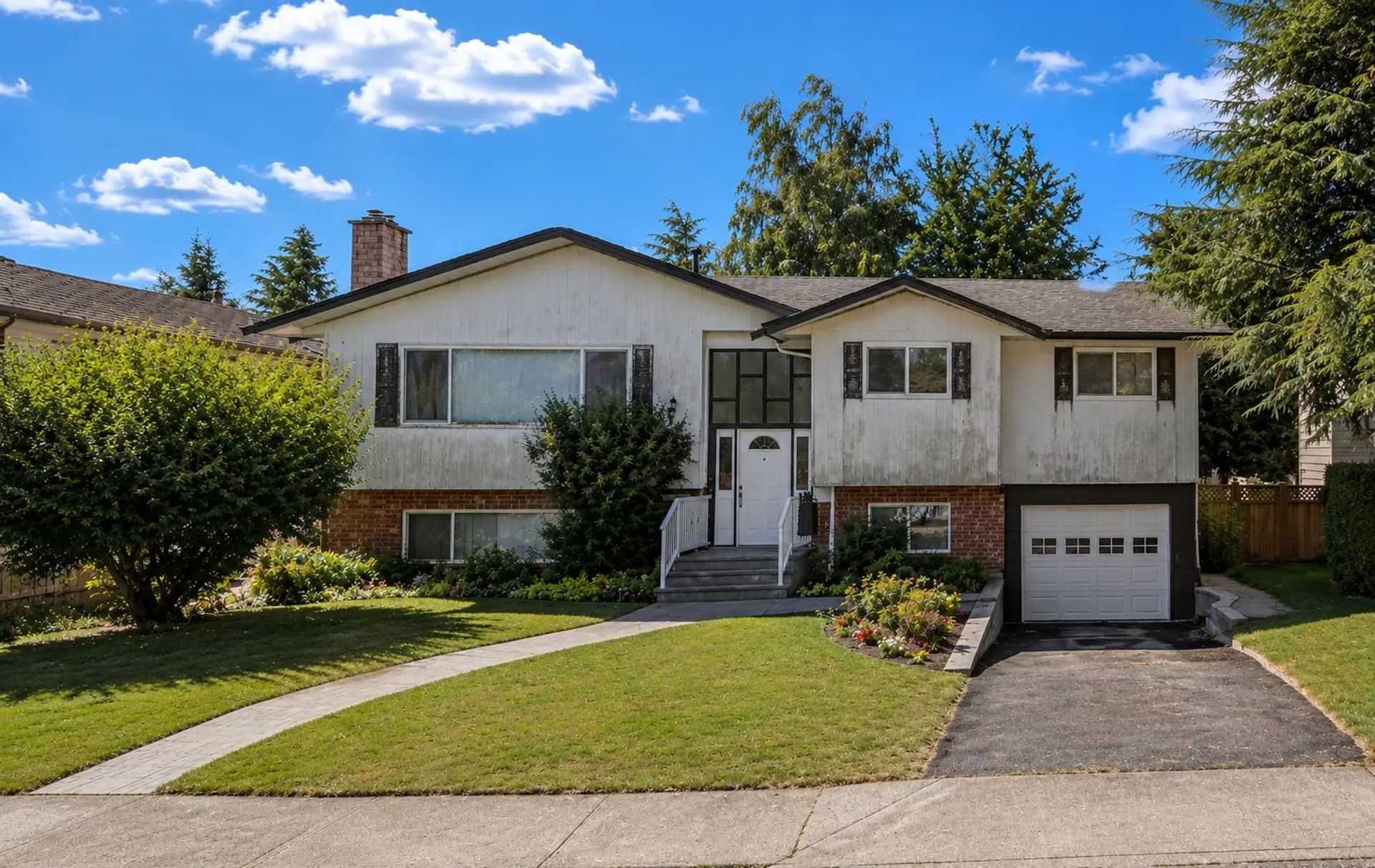 Property at 11410 75b Avenue, Delta, BC