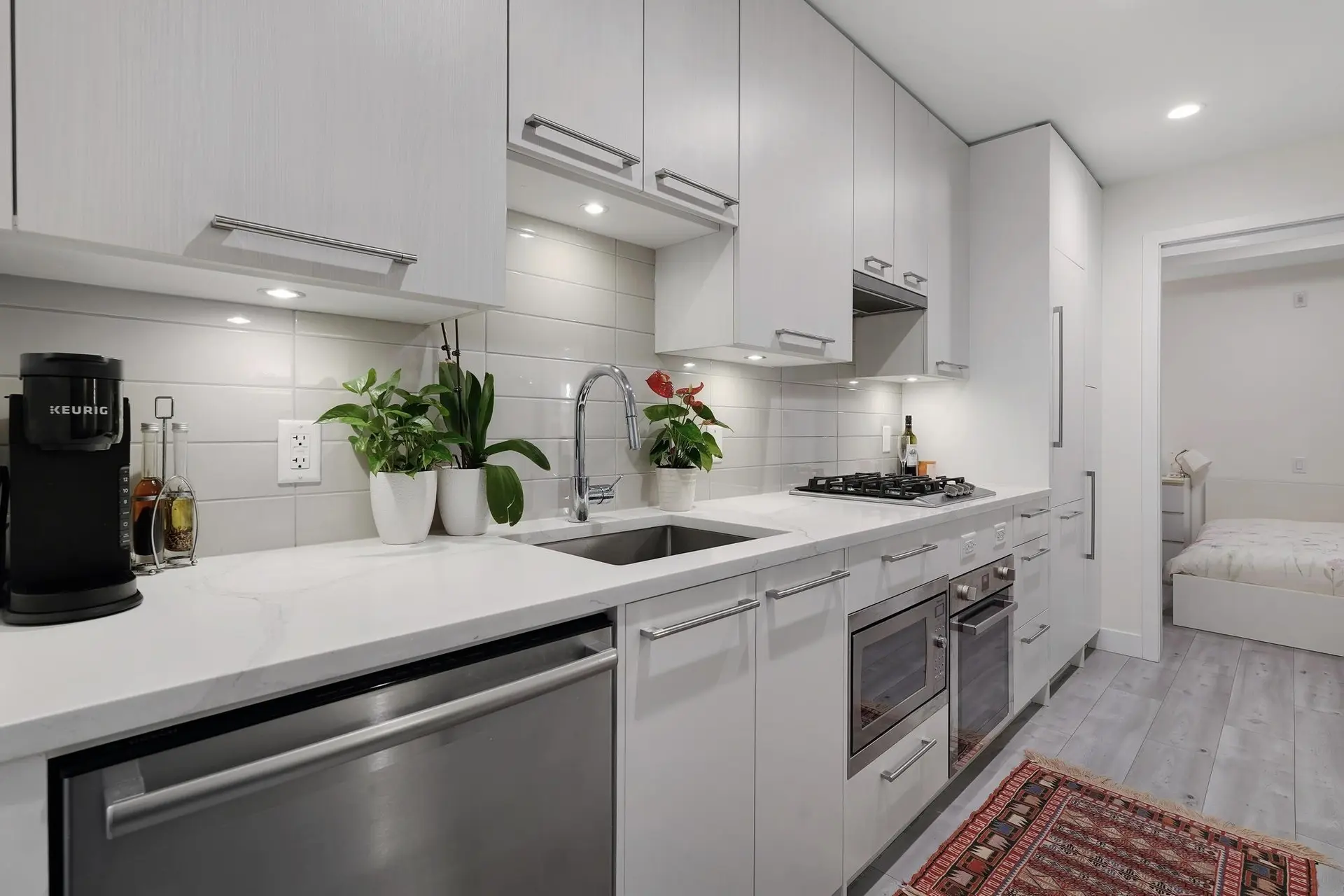 #124 2035 Glenaire Drive - Image 7