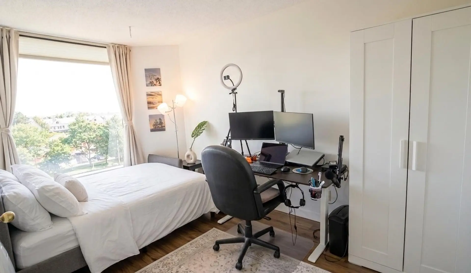 #605 1045 Quayside Drive - Image 7