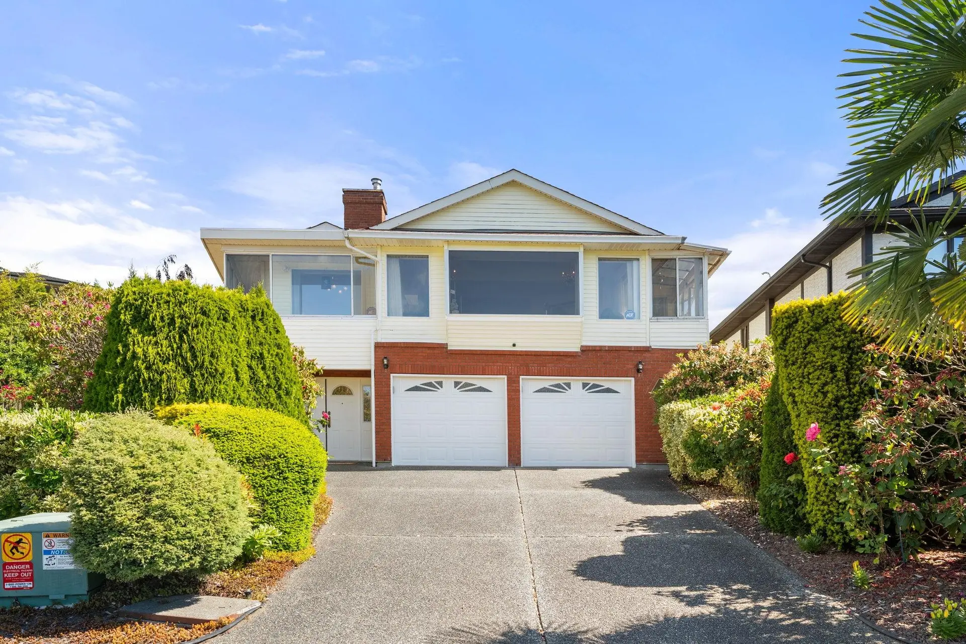 Property at 15655 Semiahmoo Avenue, White Rock, BC