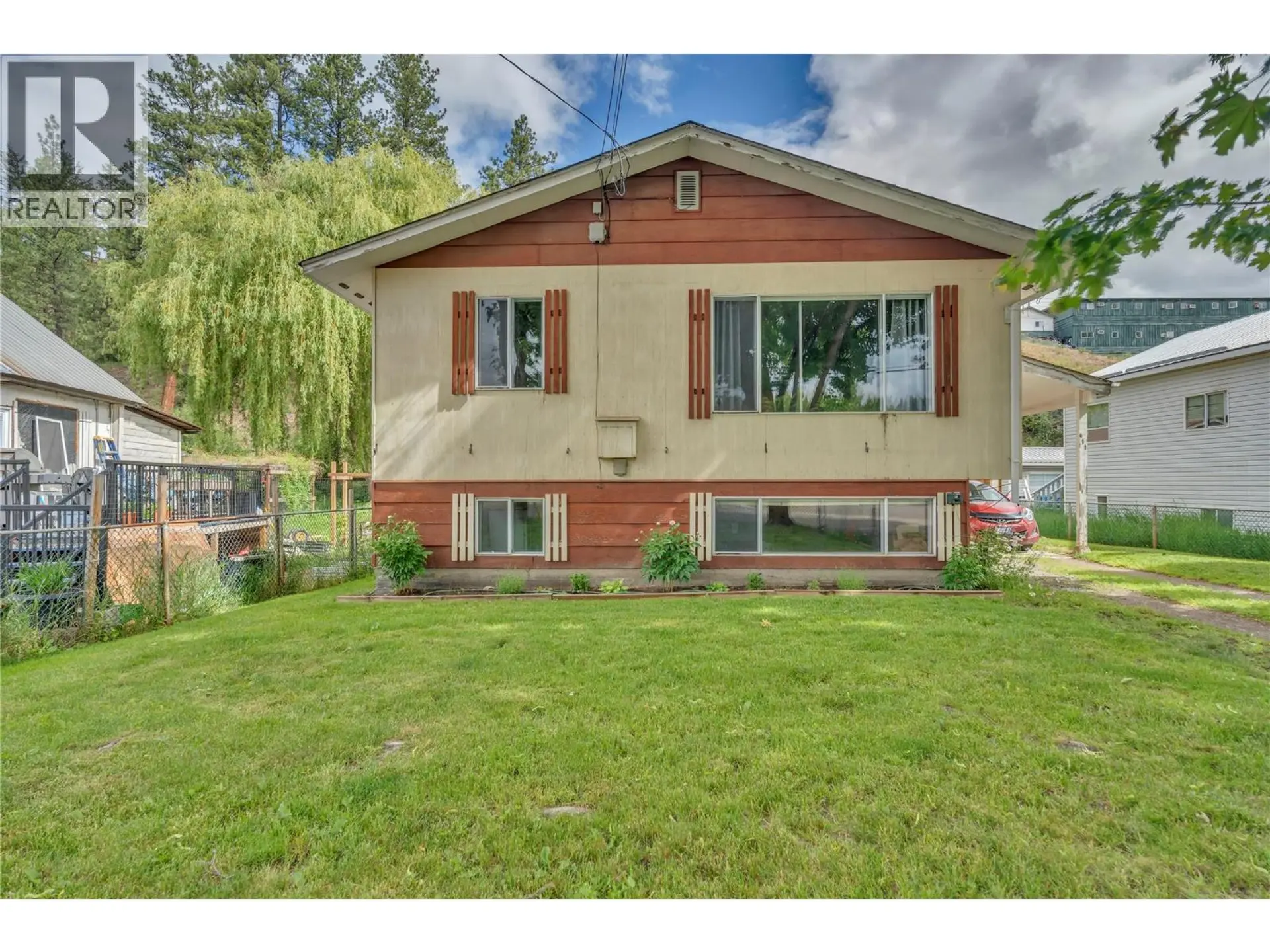 Property at 411 Auburn Cres, Princeton, BC