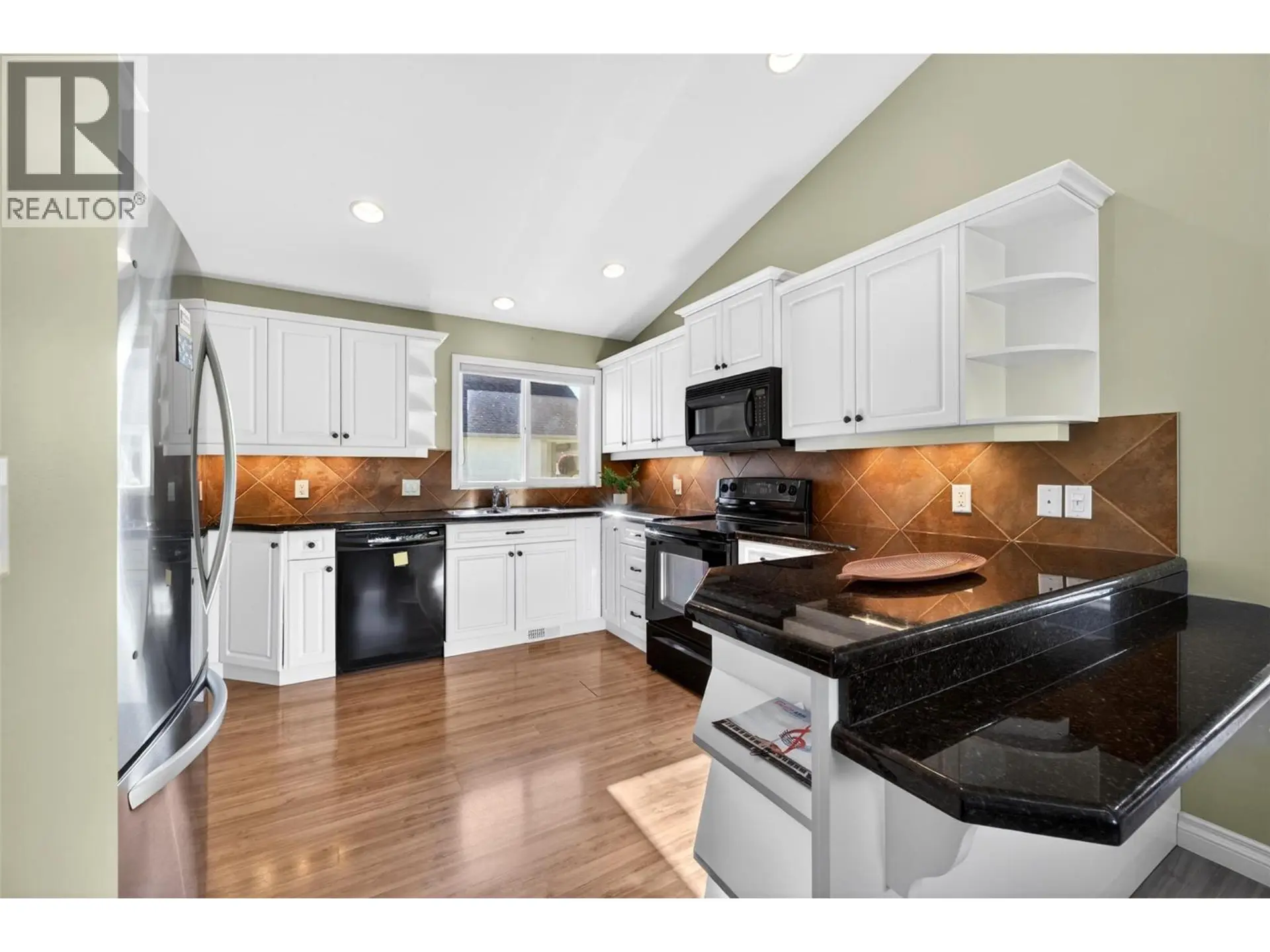 Property at #5 1231 10 Street SW, Salmon Arm, BC