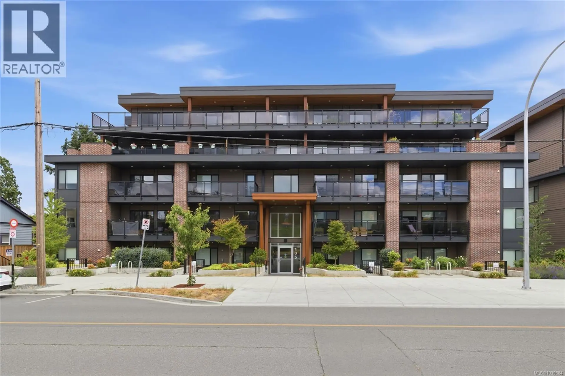Property at #202 135 Haliburton St, Nanaimo, BC