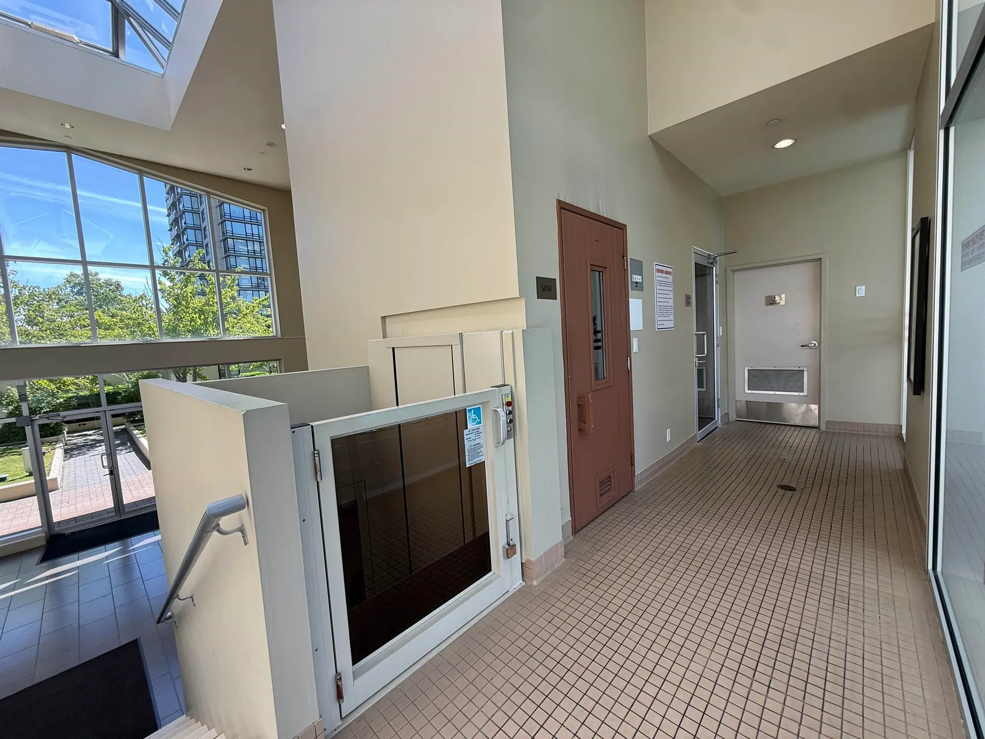 #1008 9188 Hemlock Drive - Image 18