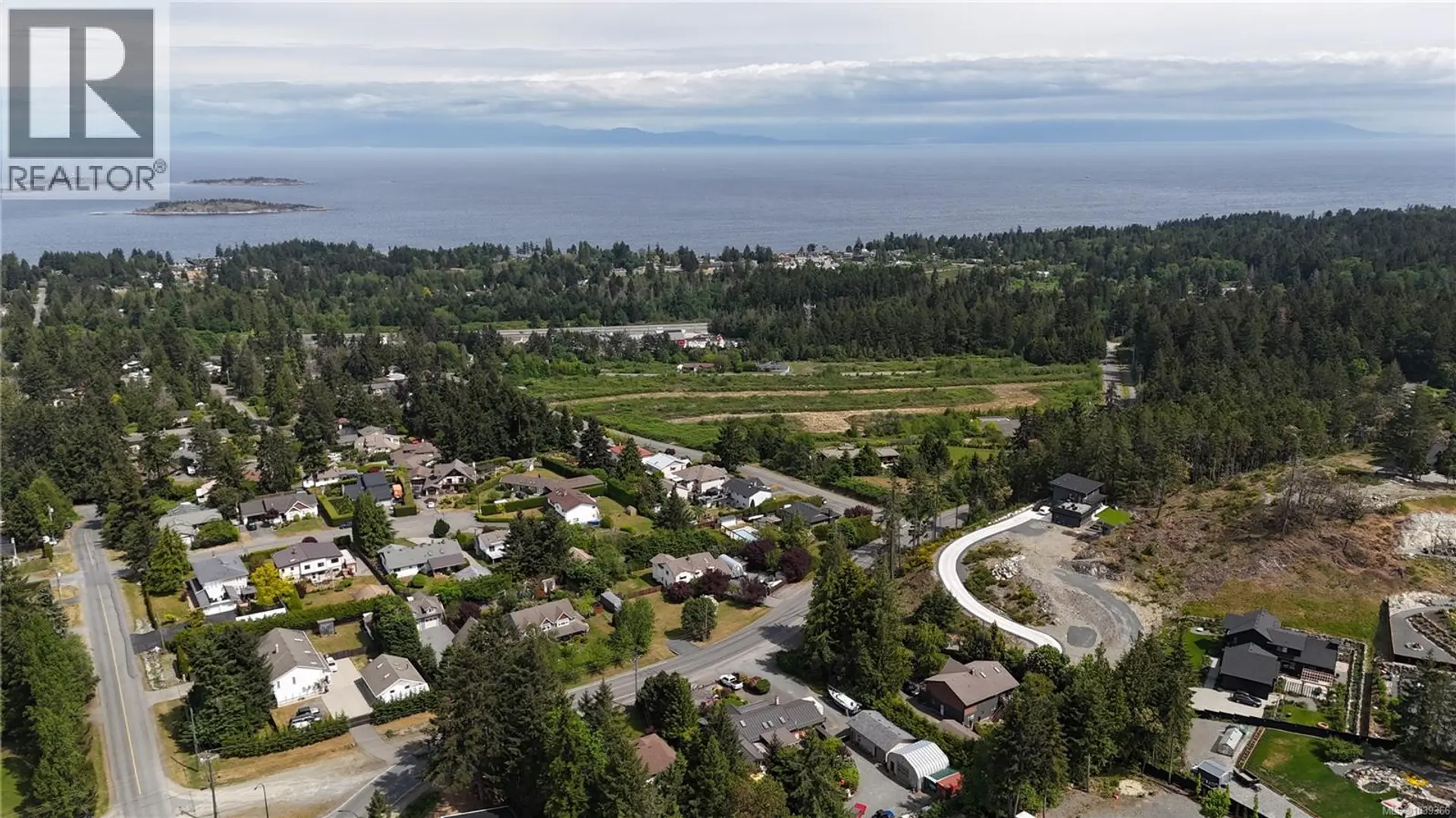 6671 Harwood Rd - Image 8