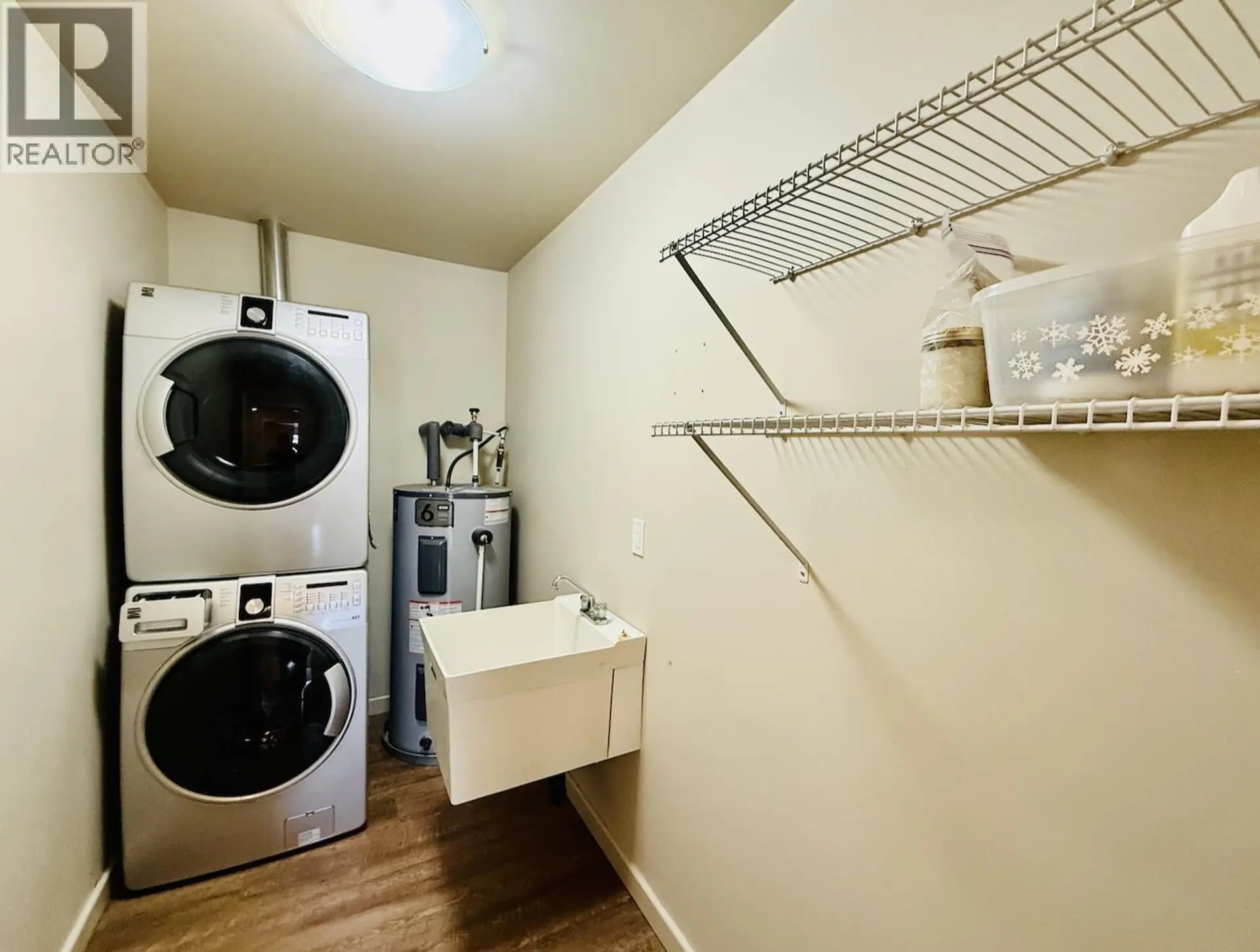 #2 3664 THIRD AVENUE - Image 13