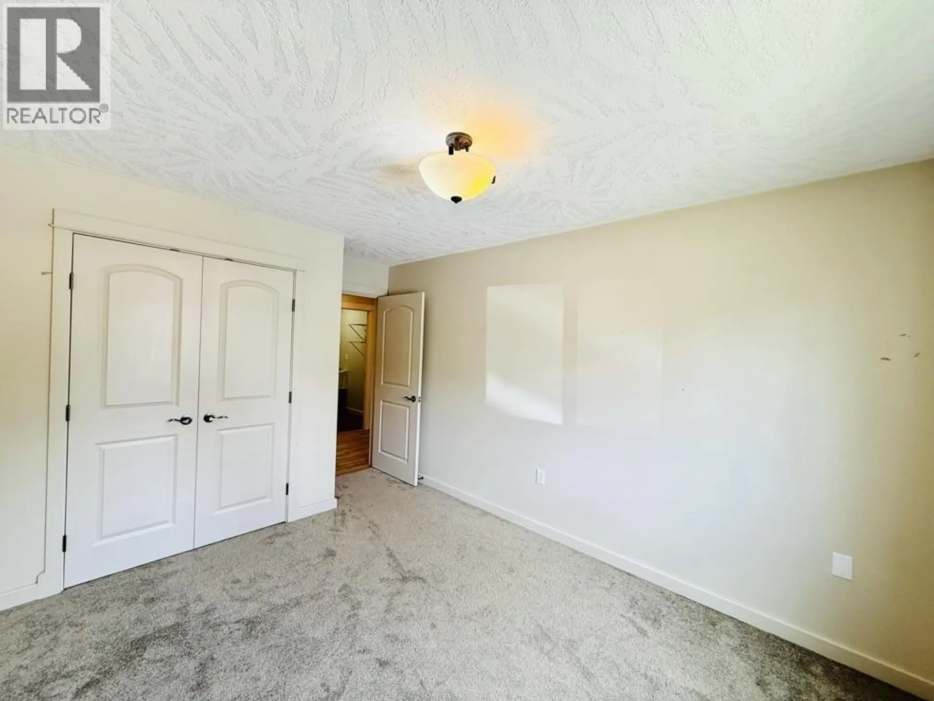 #2 3664 THIRD AVENUE - Image 15
